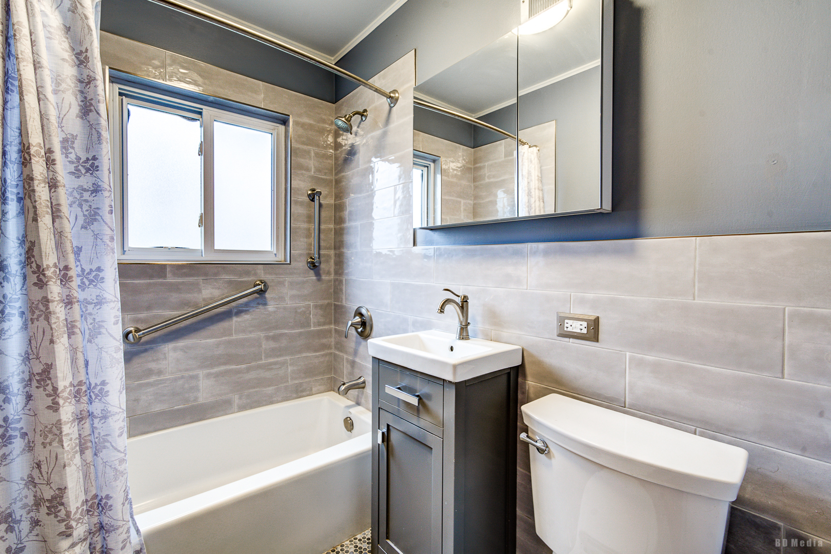 4243 Konrad Avenue, Lyons, IL 60534