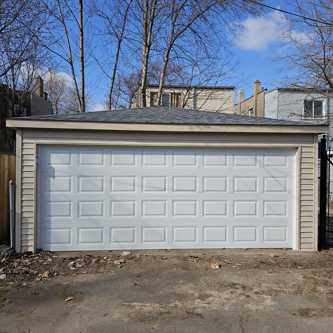 717 N Homan Avenue, Chicago, IL 60624