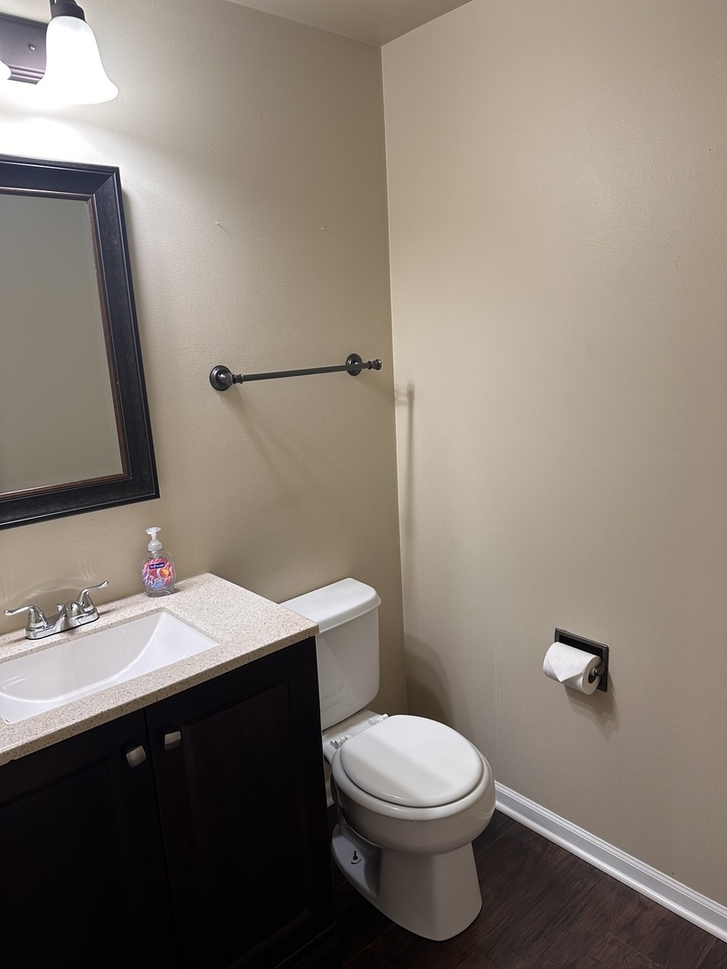 Round Lake Beach, IL 60073