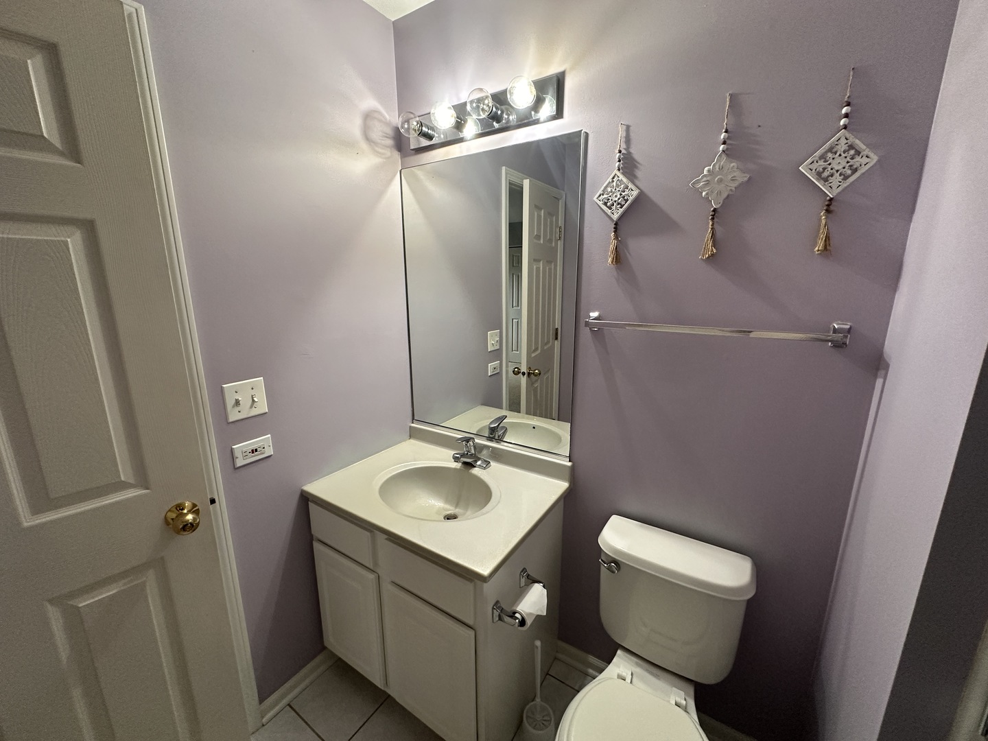 Round Lake Beach, IL 60073