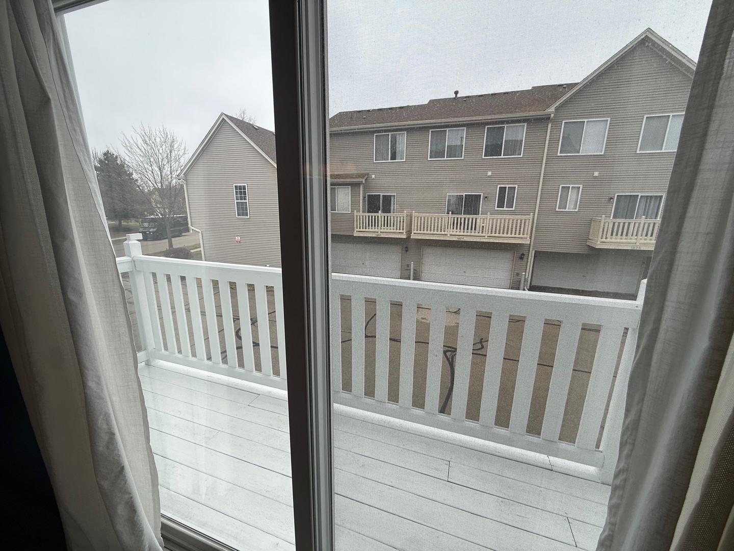 1605 Samuel Court, Gurnee, IL 60031