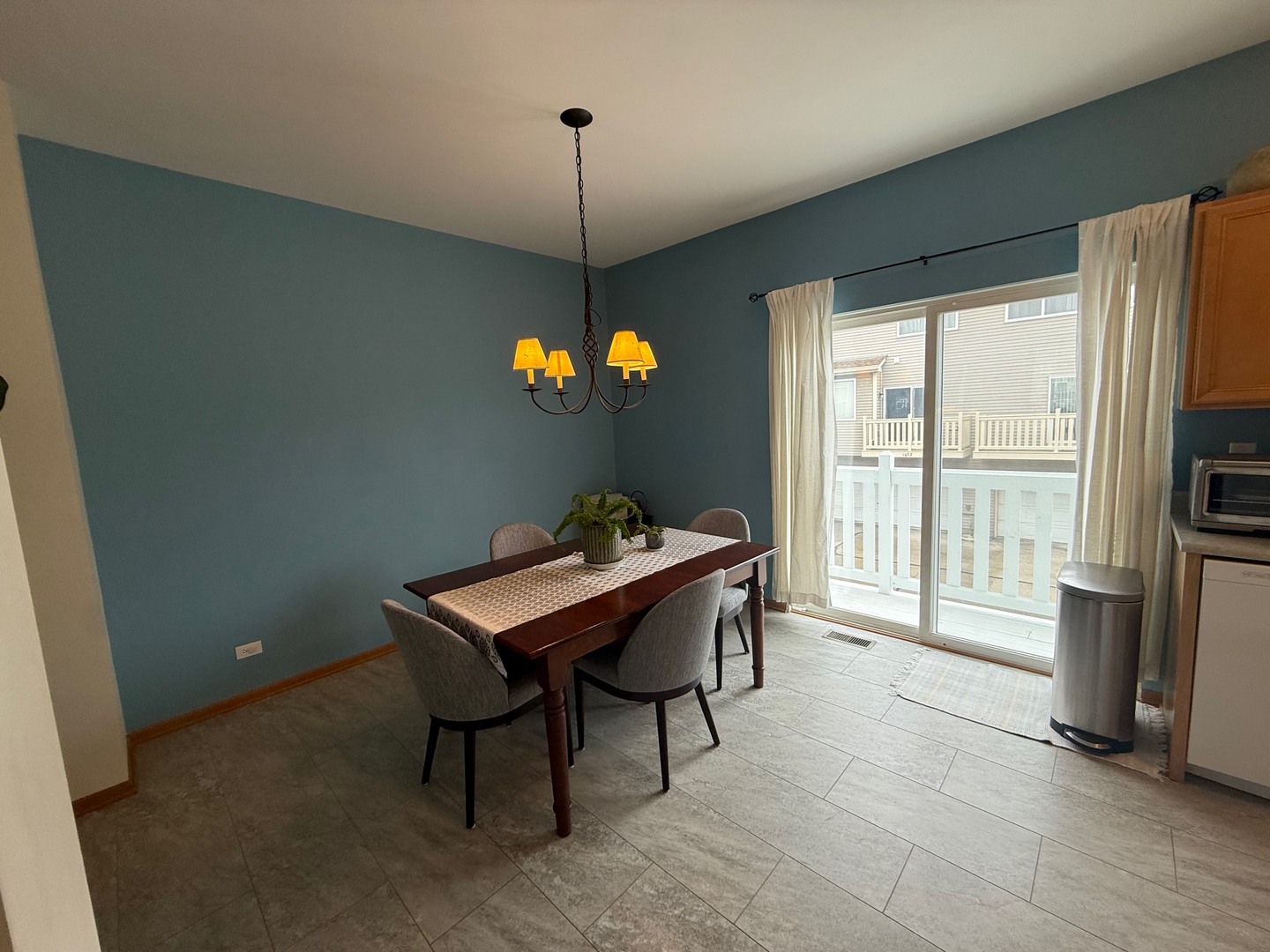 1605 Samuel Court, Gurnee, IL 60031