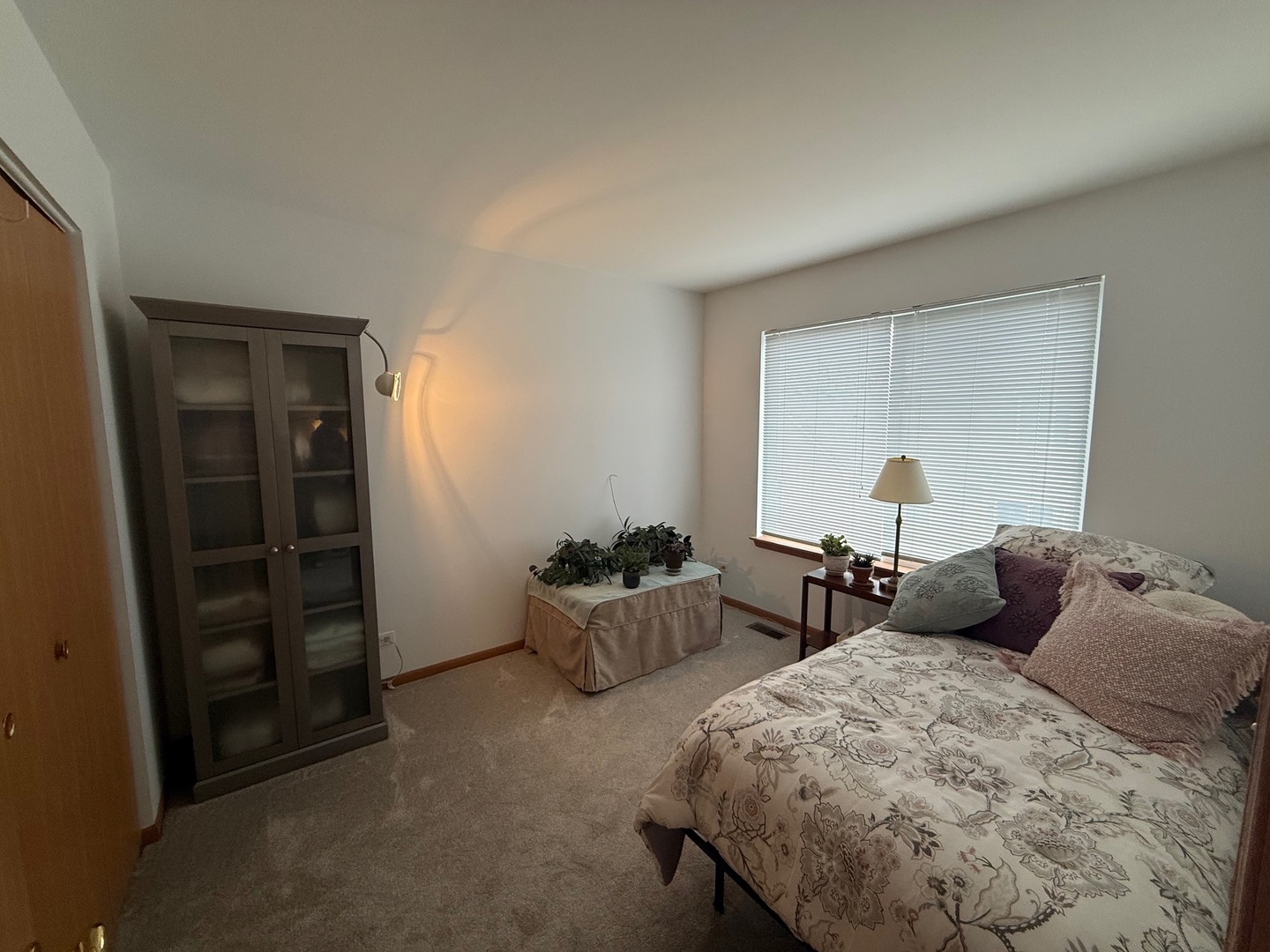 1605 Samuel Court, Gurnee, IL 60031