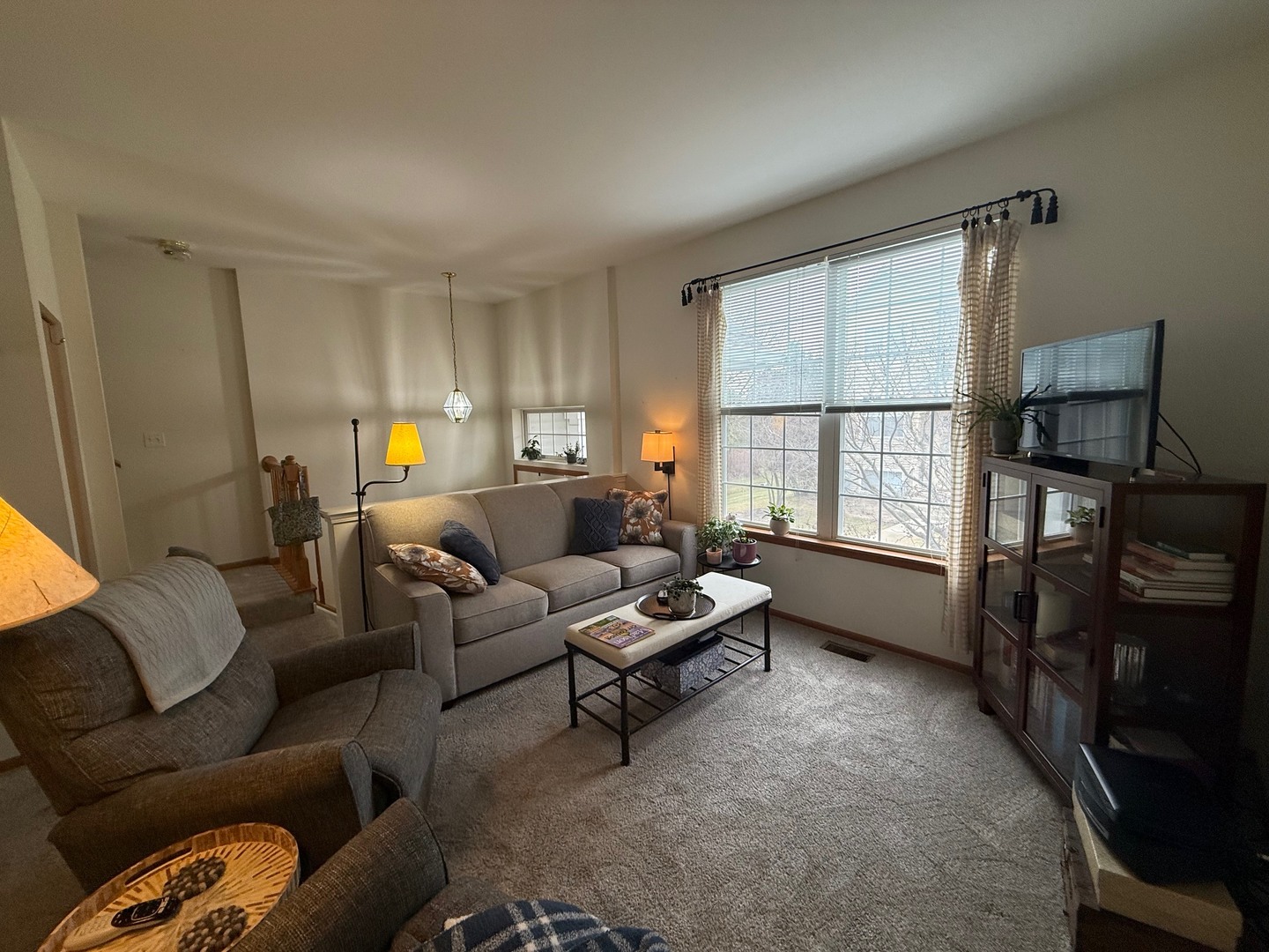 1605 Samuel Court, Gurnee, IL 60031