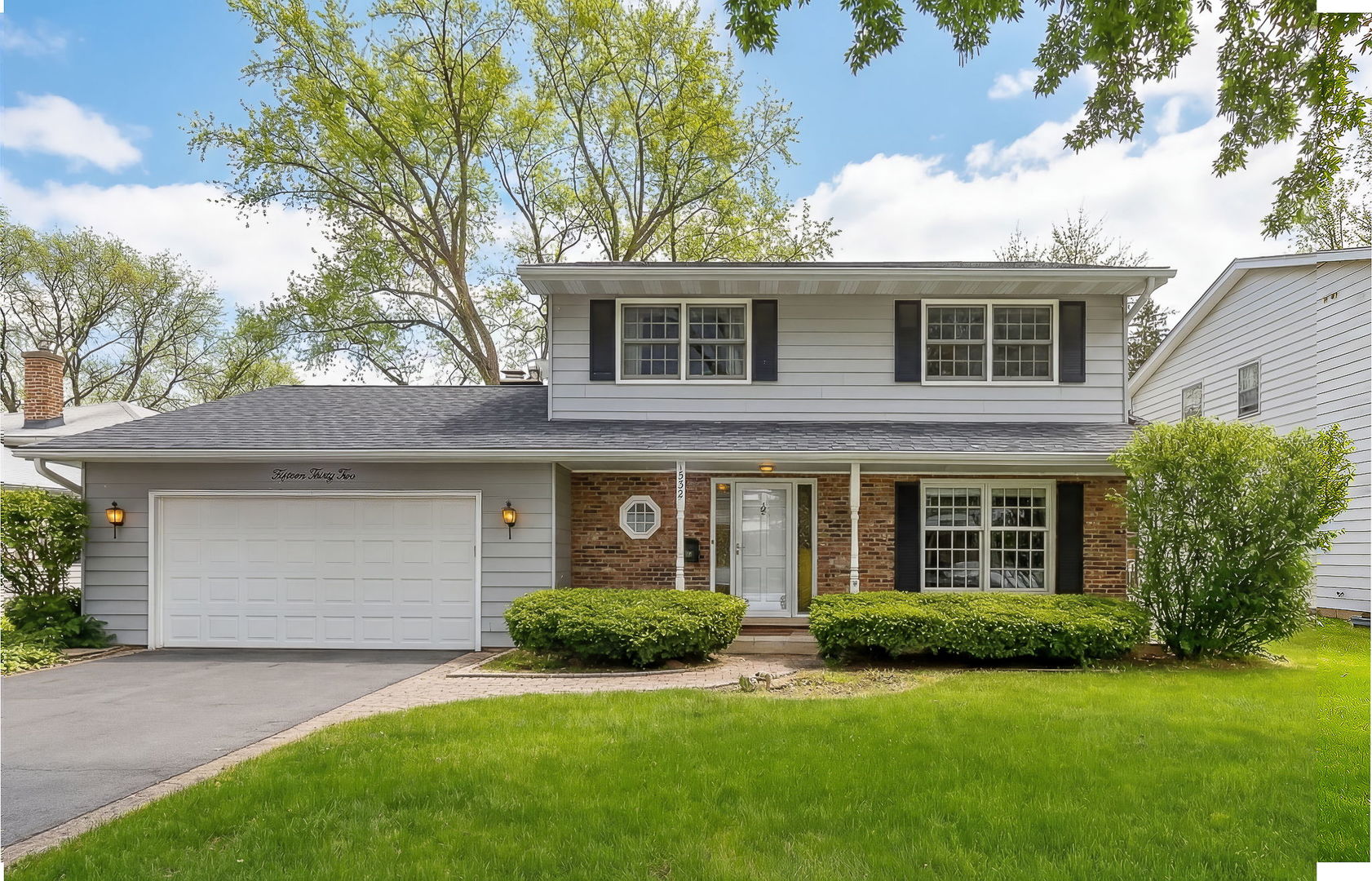 1532 Swallow Street, Naperville, IL 60565