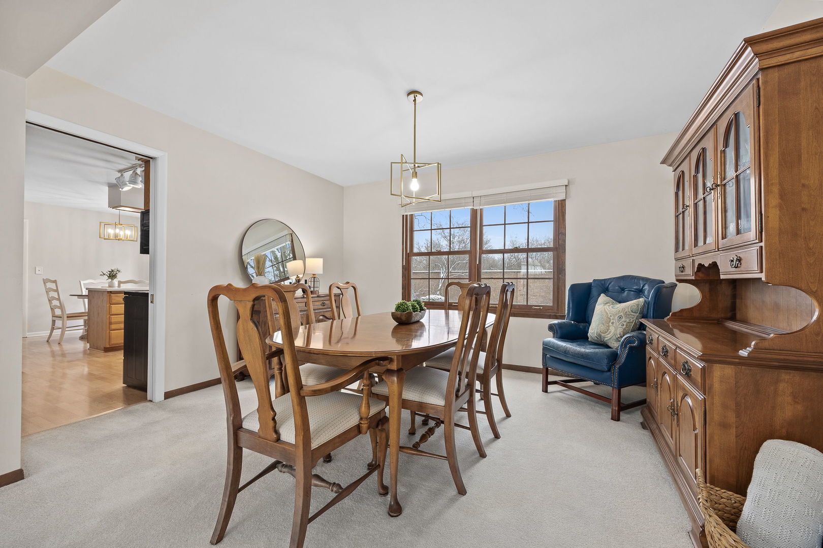 1532 Swallow Street, Naperville, IL 60565