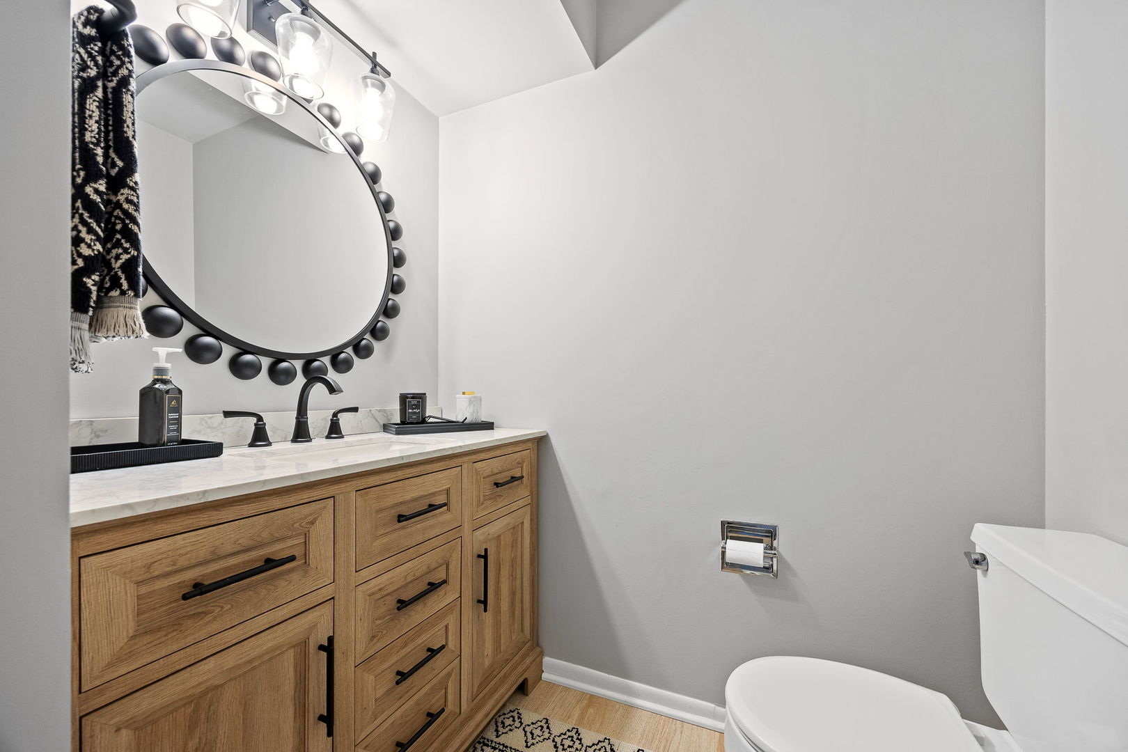 1532 Swallow Street, Naperville, IL 60565