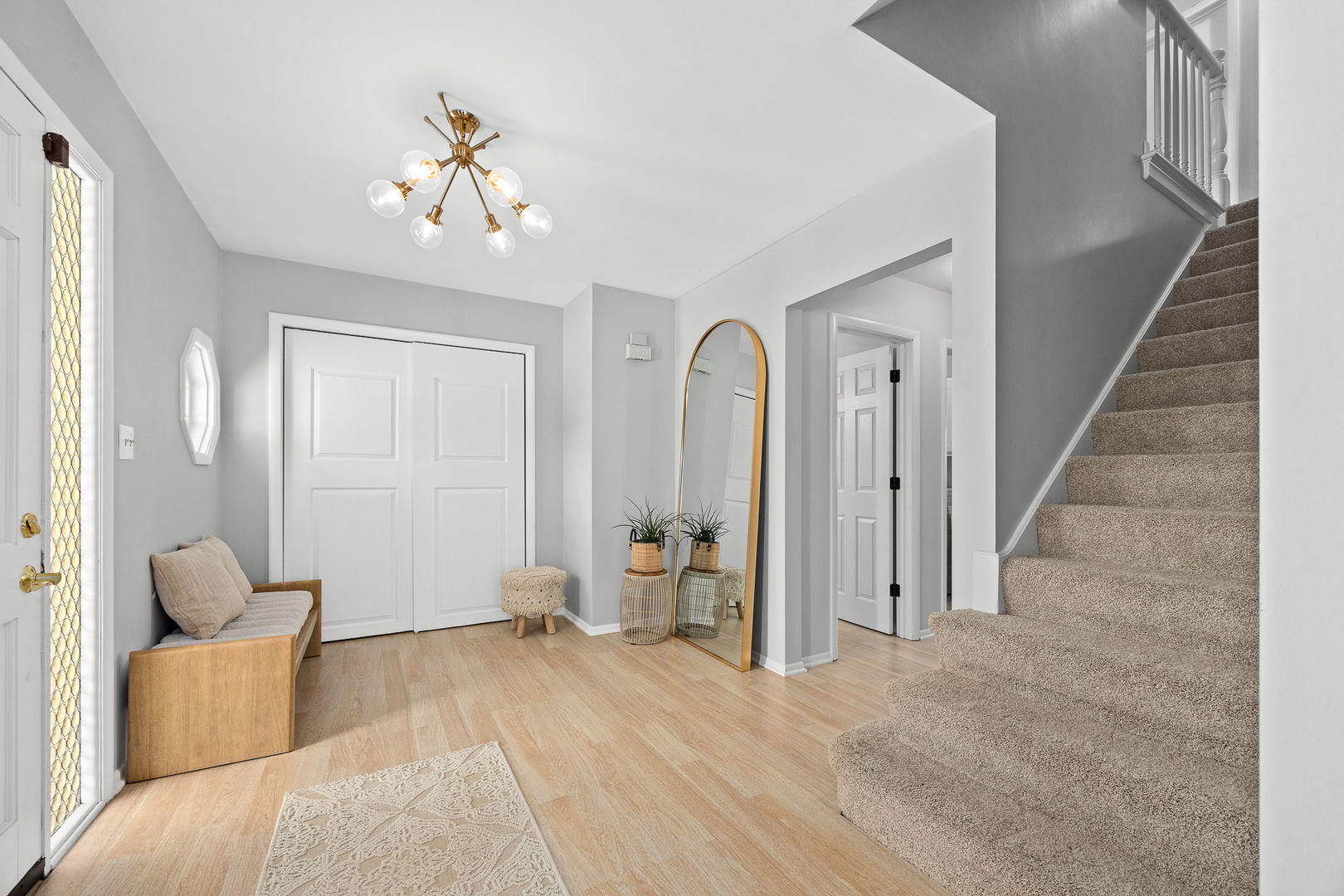 1532 Swallow Street, Naperville, IL 60565