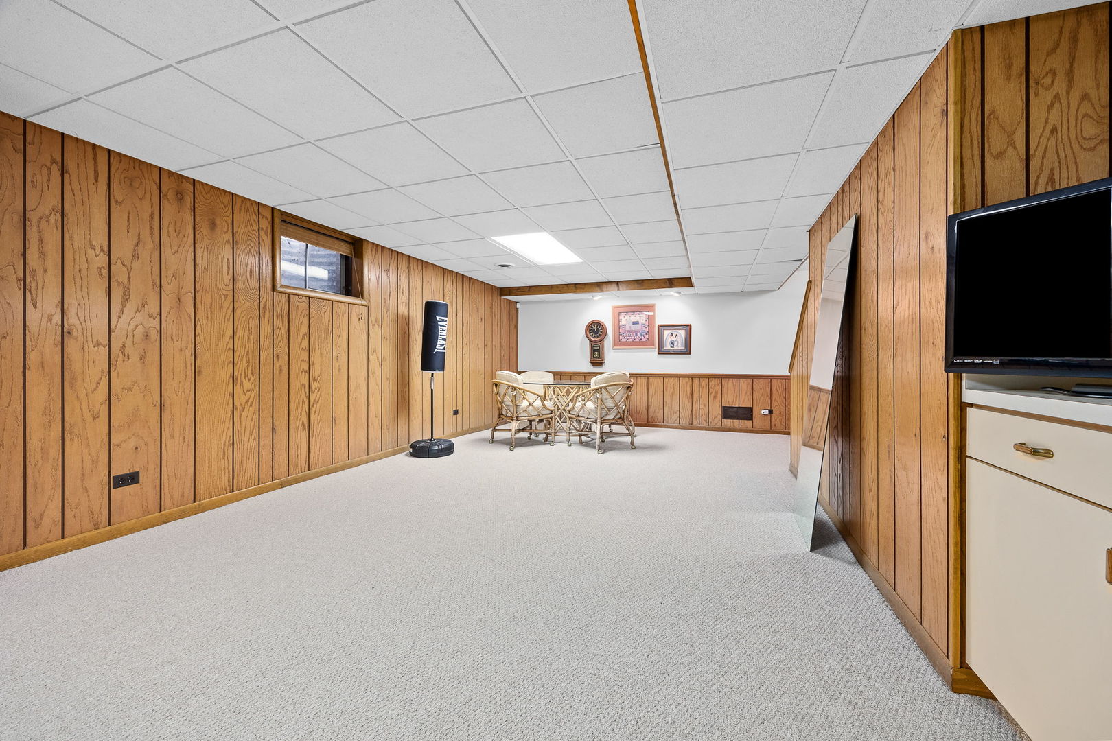 1532 Swallow Street, Naperville, IL 60565