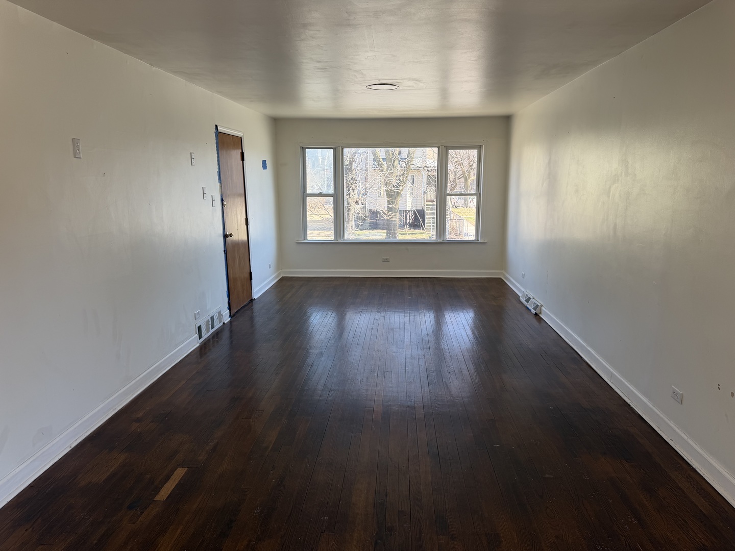 7958 S South Shore Drive, Chicago, IL 60617