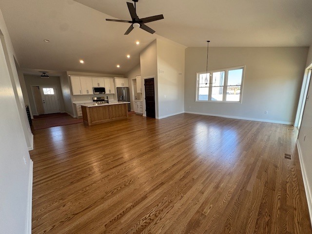 351 Campion Drive, Hampshire, IL 60140