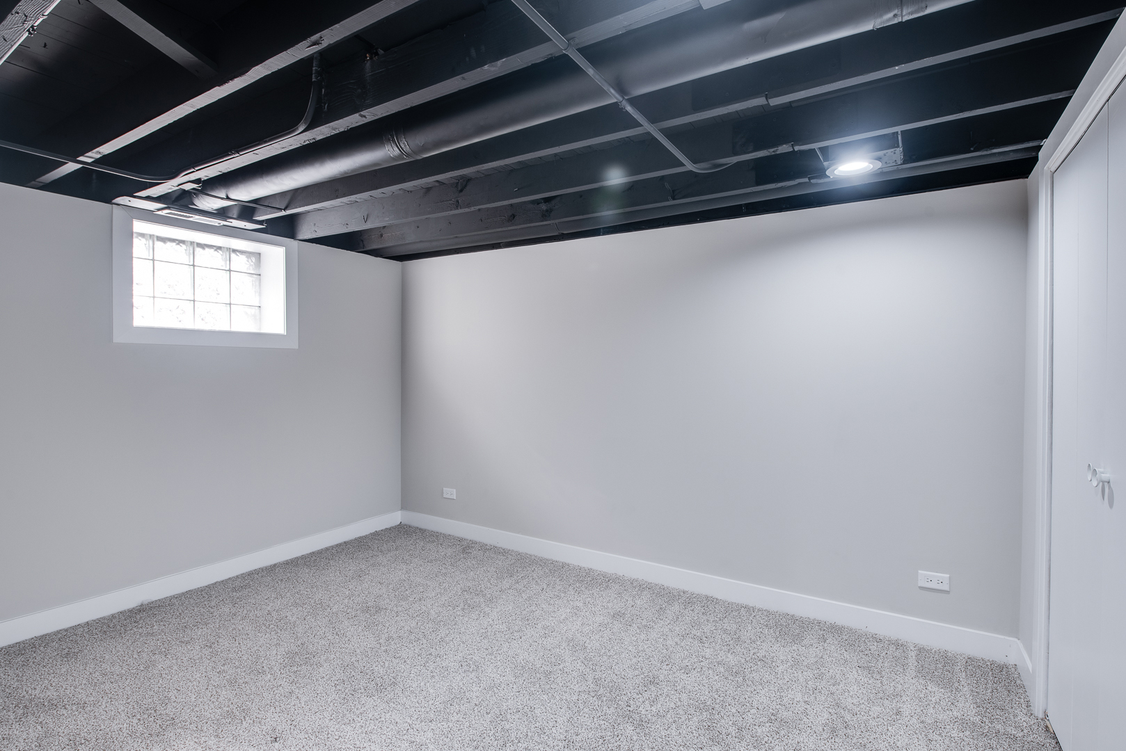 1520 N Prairie Avenue, Joliet, IL 60435