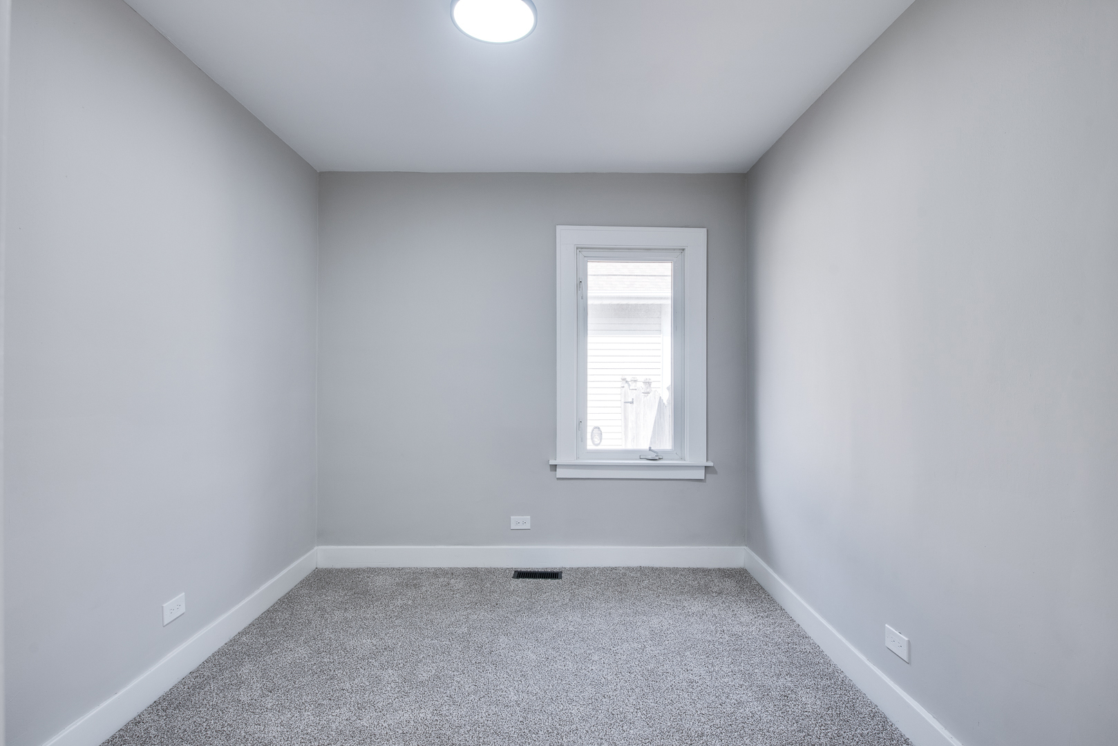 1520 N Prairie Avenue, Joliet, IL 60435