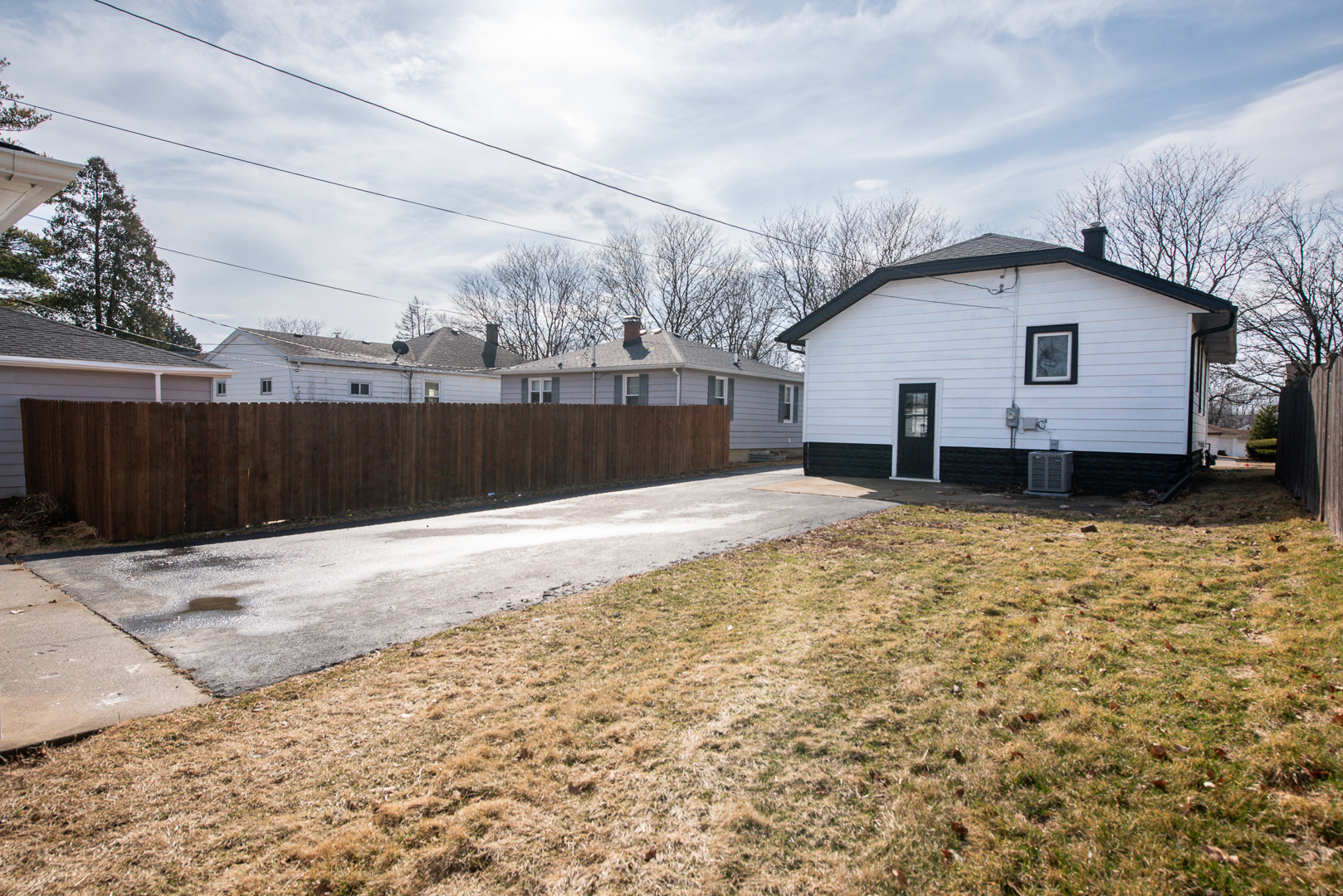 1520 N Prairie Avenue, Joliet, IL 60435