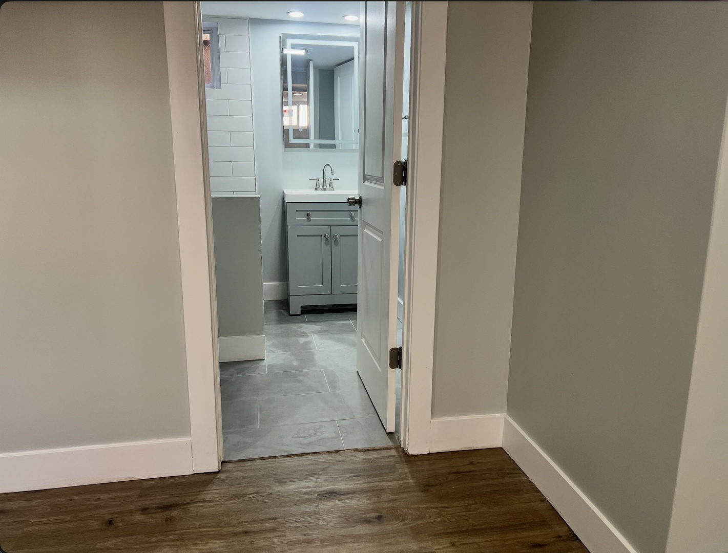 8051 S Yale Avenue, Chicago, IL 60620