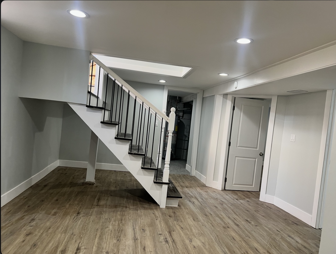 8051 S Yale Avenue, Chicago, IL 60620