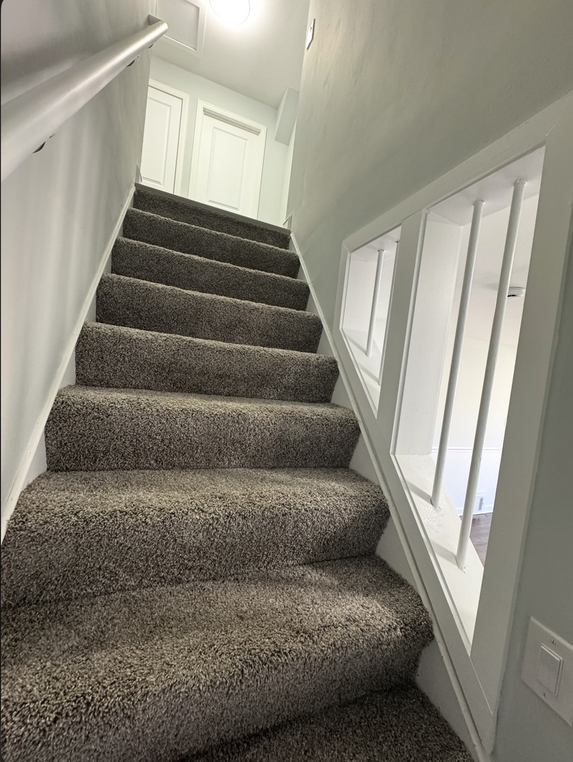 8051 S Yale Avenue, Chicago, IL 60620