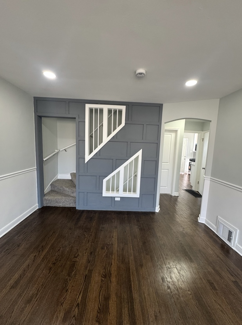 8051 S Yale Avenue, Chicago, IL 60620