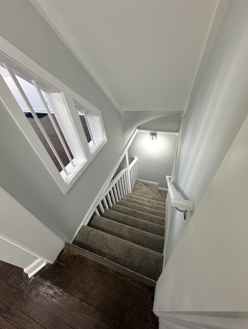 8051 S Yale Avenue, Chicago, IL 60620