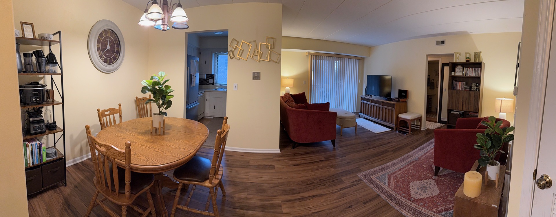 18135 Martin Avenue #2sw, Homewood, IL 60430