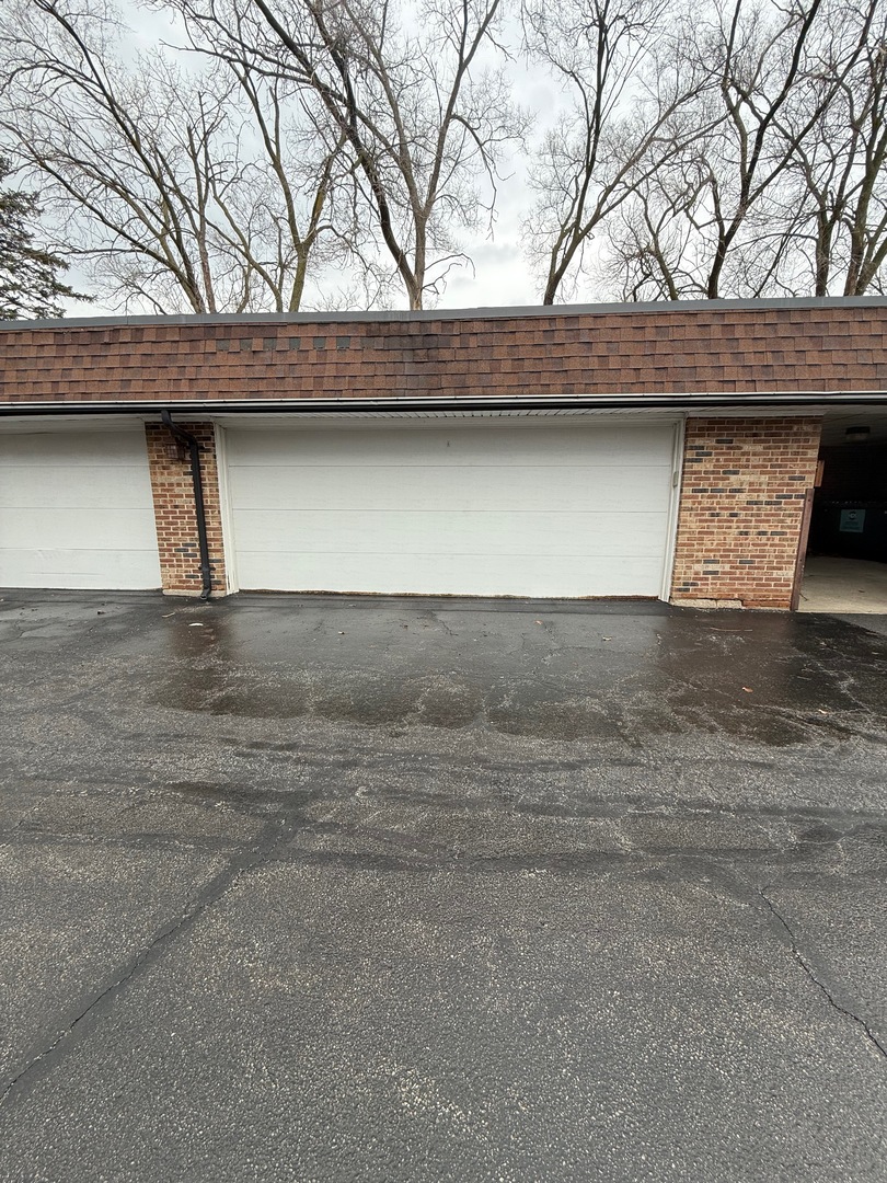 18135 Martin Avenue #2sw, Homewood, IL 60430