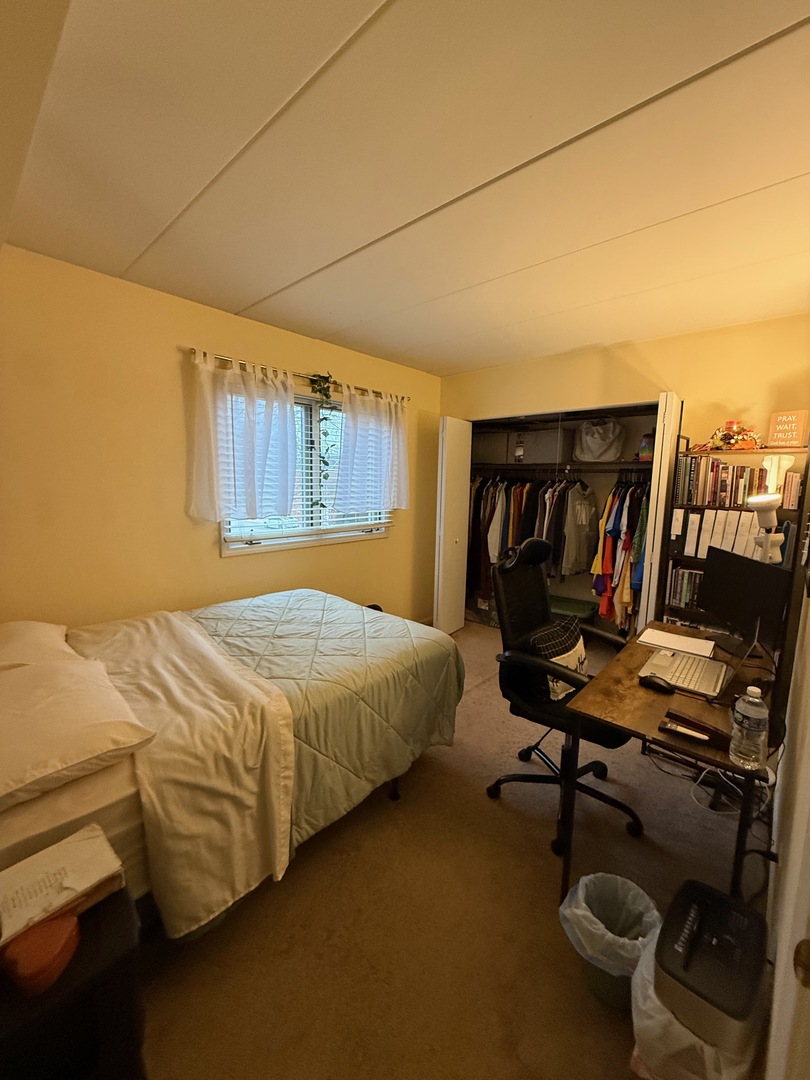 18135 Martin Avenue #2sw, Homewood, IL 60430