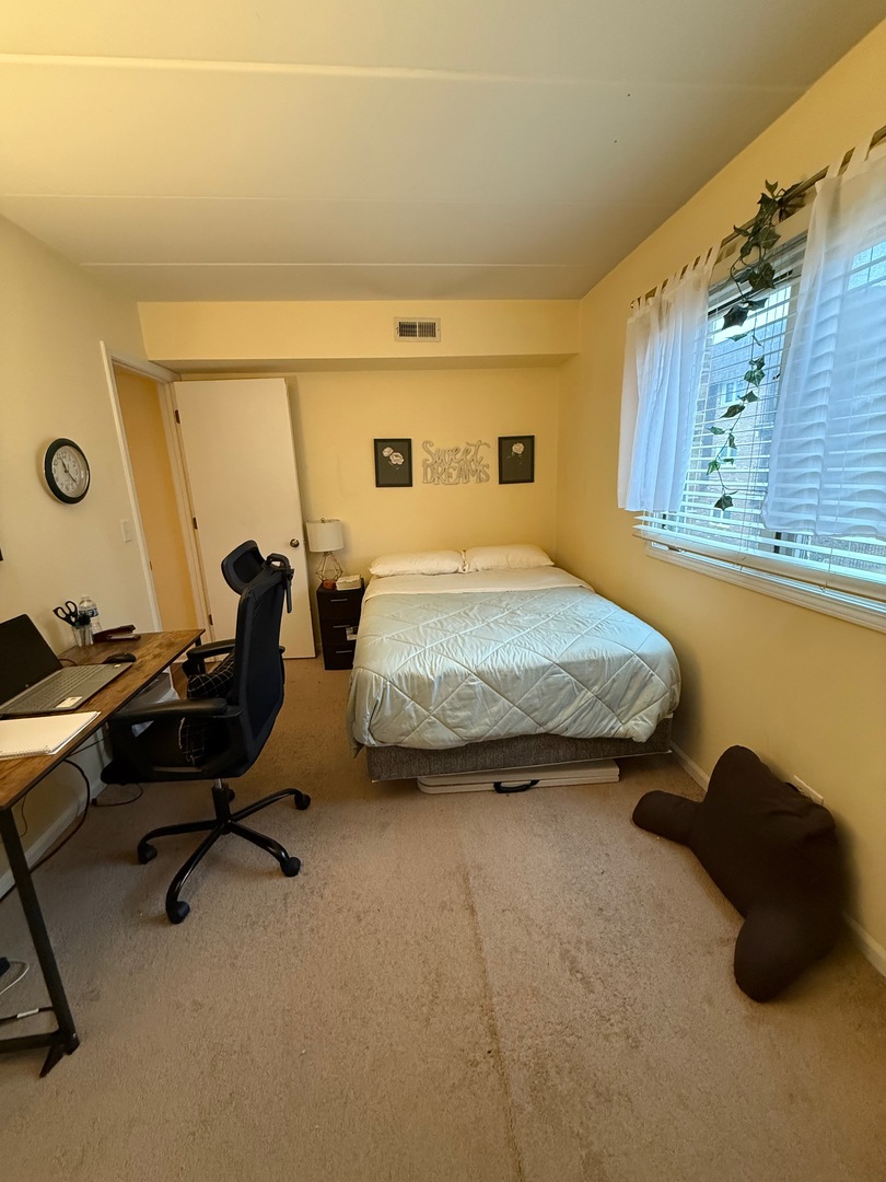 18135 Martin Avenue #2sw, Homewood, IL 60430