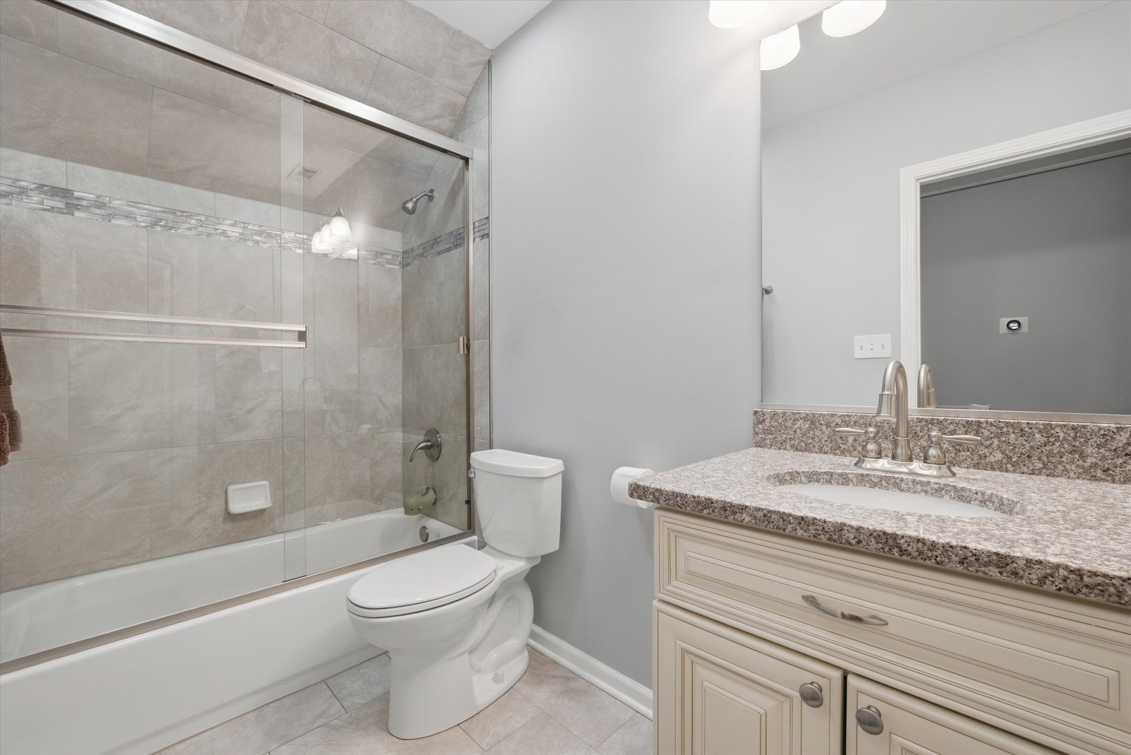 239 Oregon Street, Frankfort, IL 60423