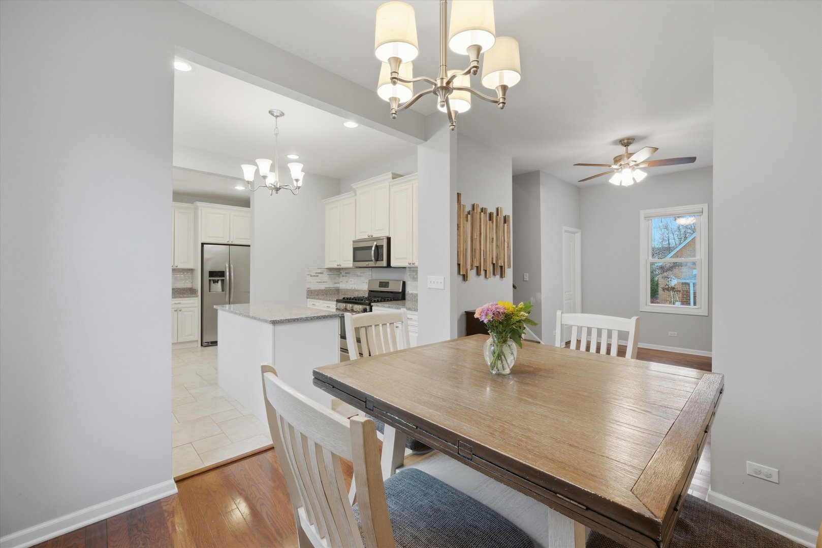 239 Oregon Street, Frankfort, IL 60423