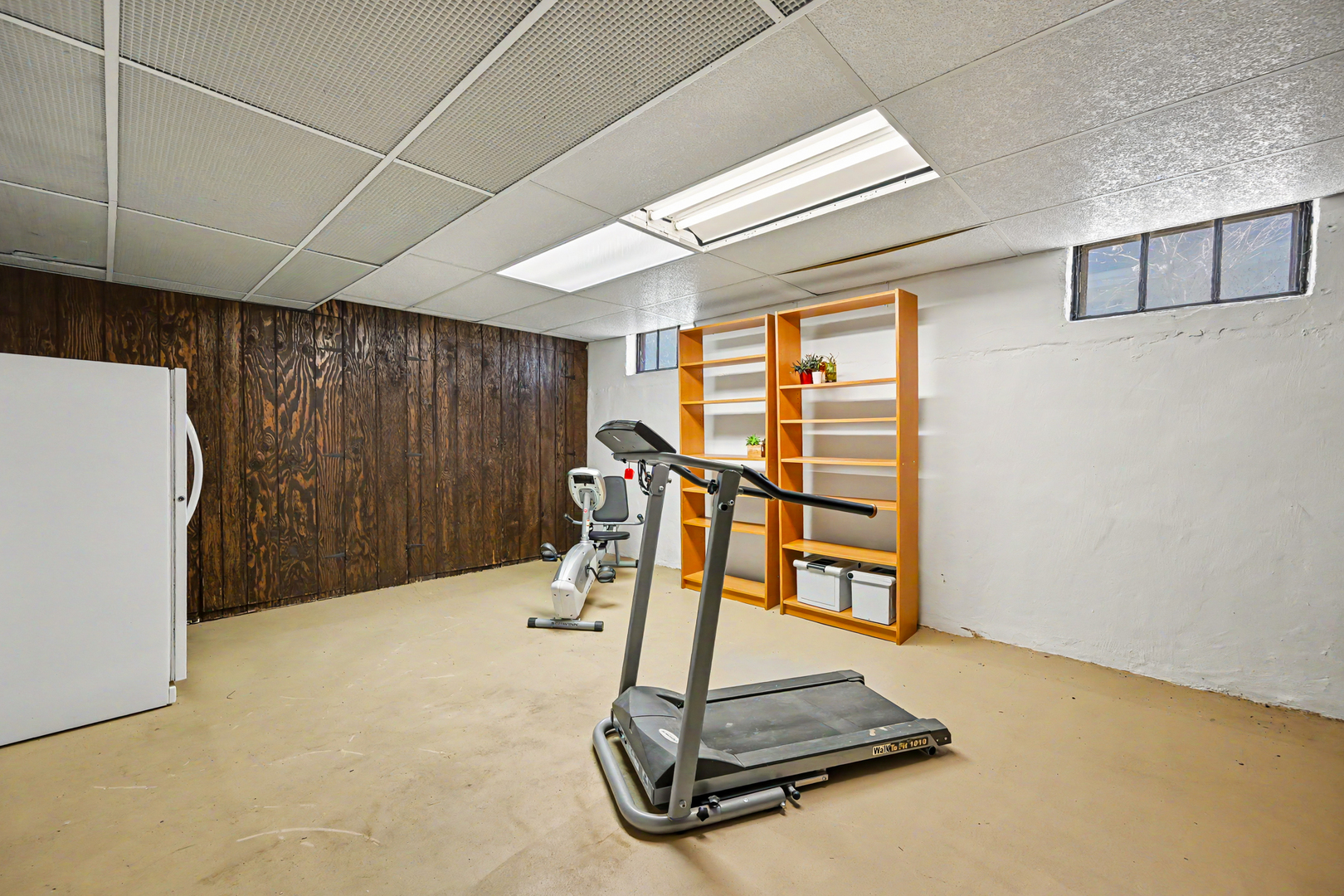 1243 Hawthorne Lane, Downers Grove, IL 60515