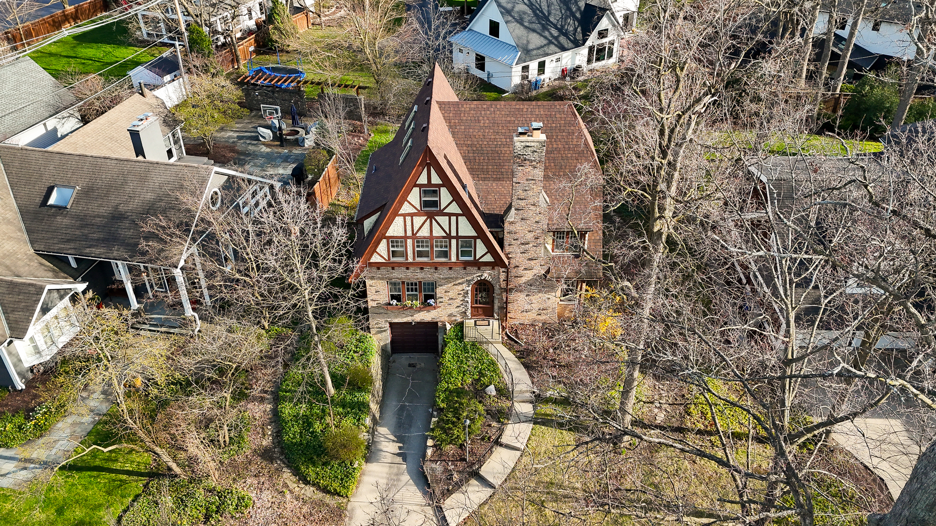 1243 Hawthorne Lane, Downers Grove, IL 60515