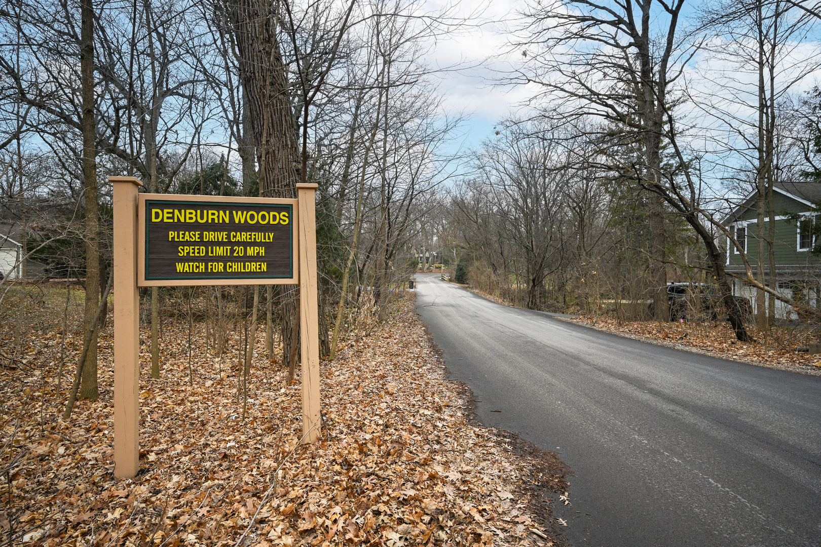 1243 Hawthorne Lane, Downers Grove, IL 60515