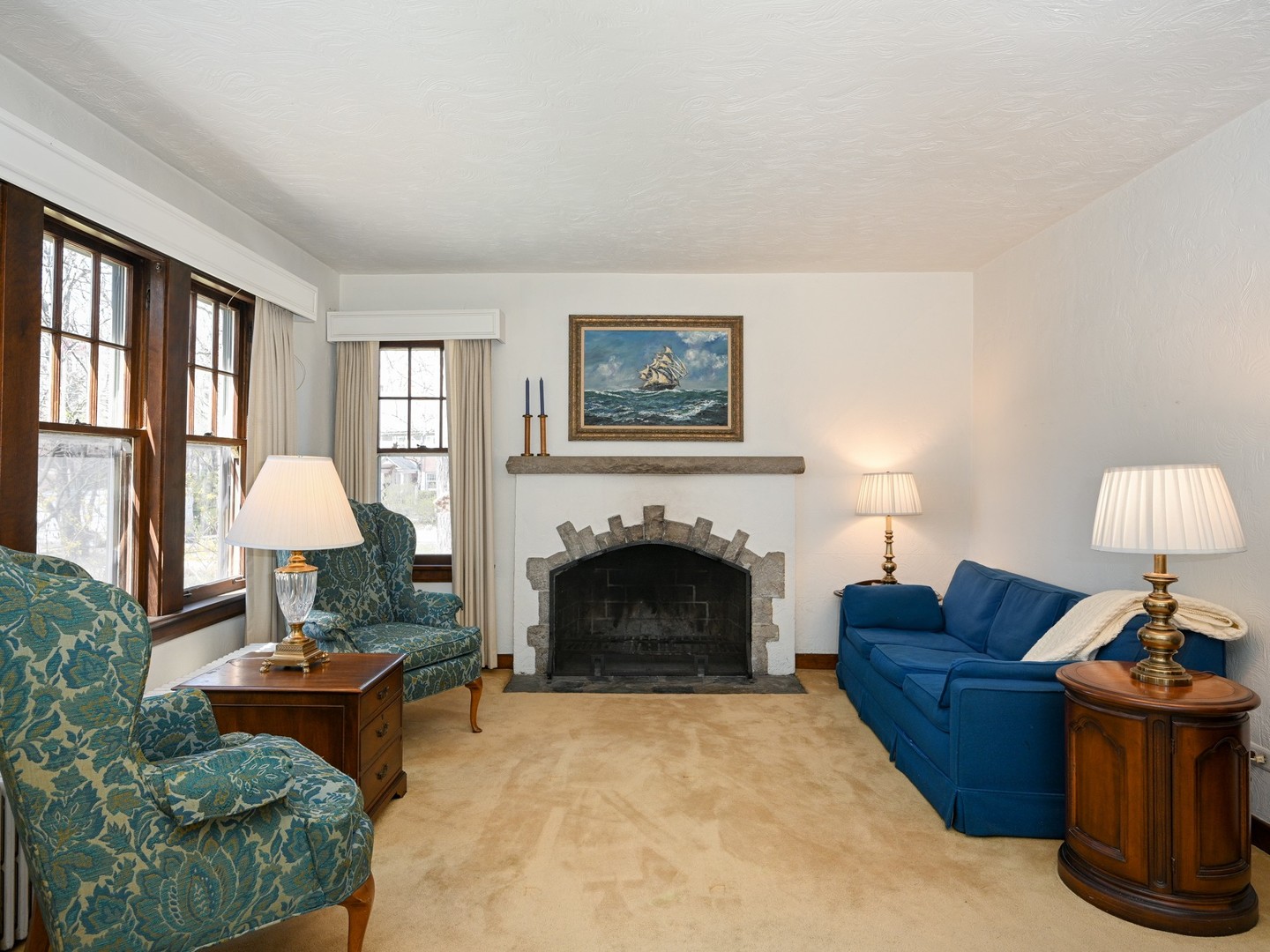 1243 Hawthorne Lane, Downers Grove, IL 60515