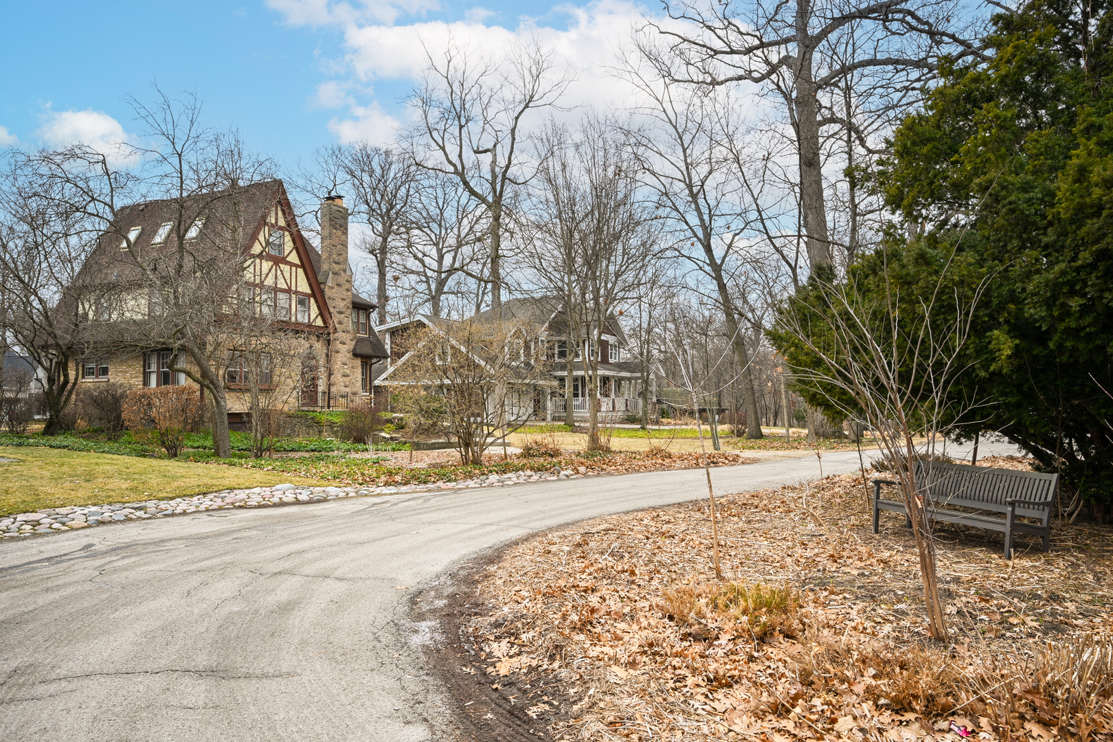 1243 Hawthorne Lane, Downers Grove, IL 60515