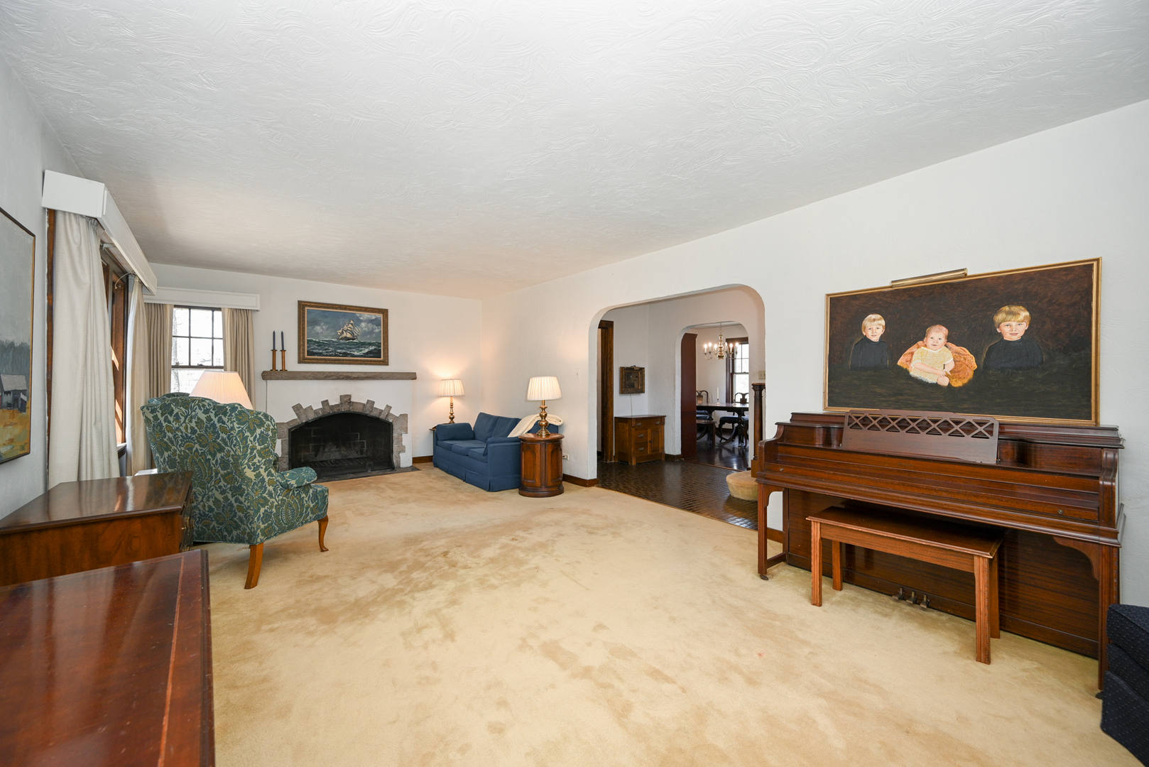 1243 Hawthorne Lane, Downers Grove, IL 60515