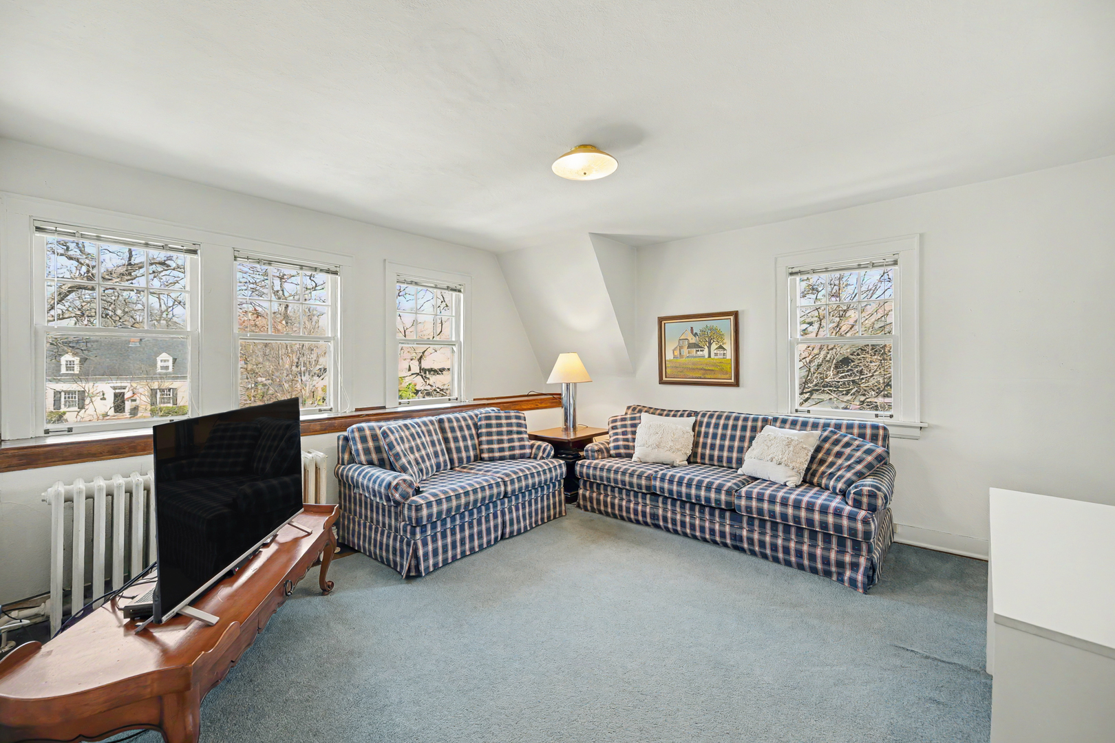 1243 Hawthorne Lane, Downers Grove, IL 60515