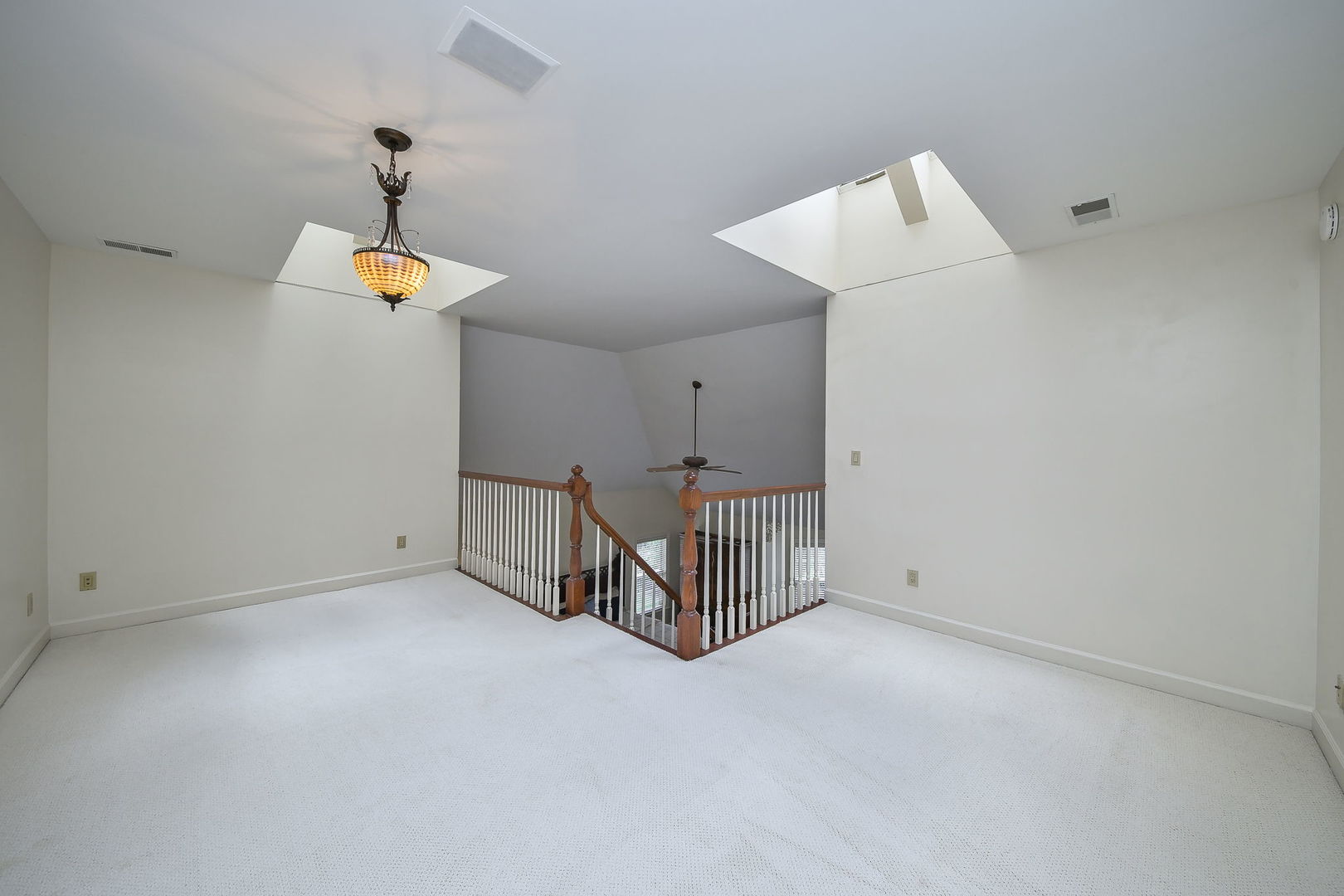 0N030 N Mill Creek Drive, Geneva, IL 60134