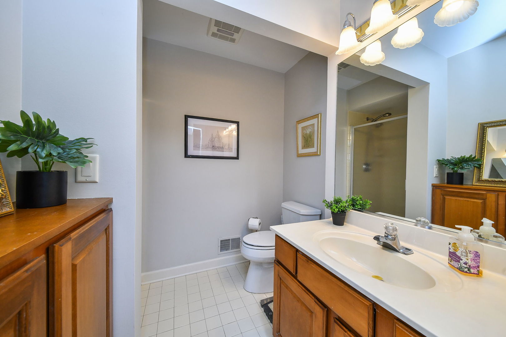 0N030 N Mill Creek Drive, Geneva, IL 60134