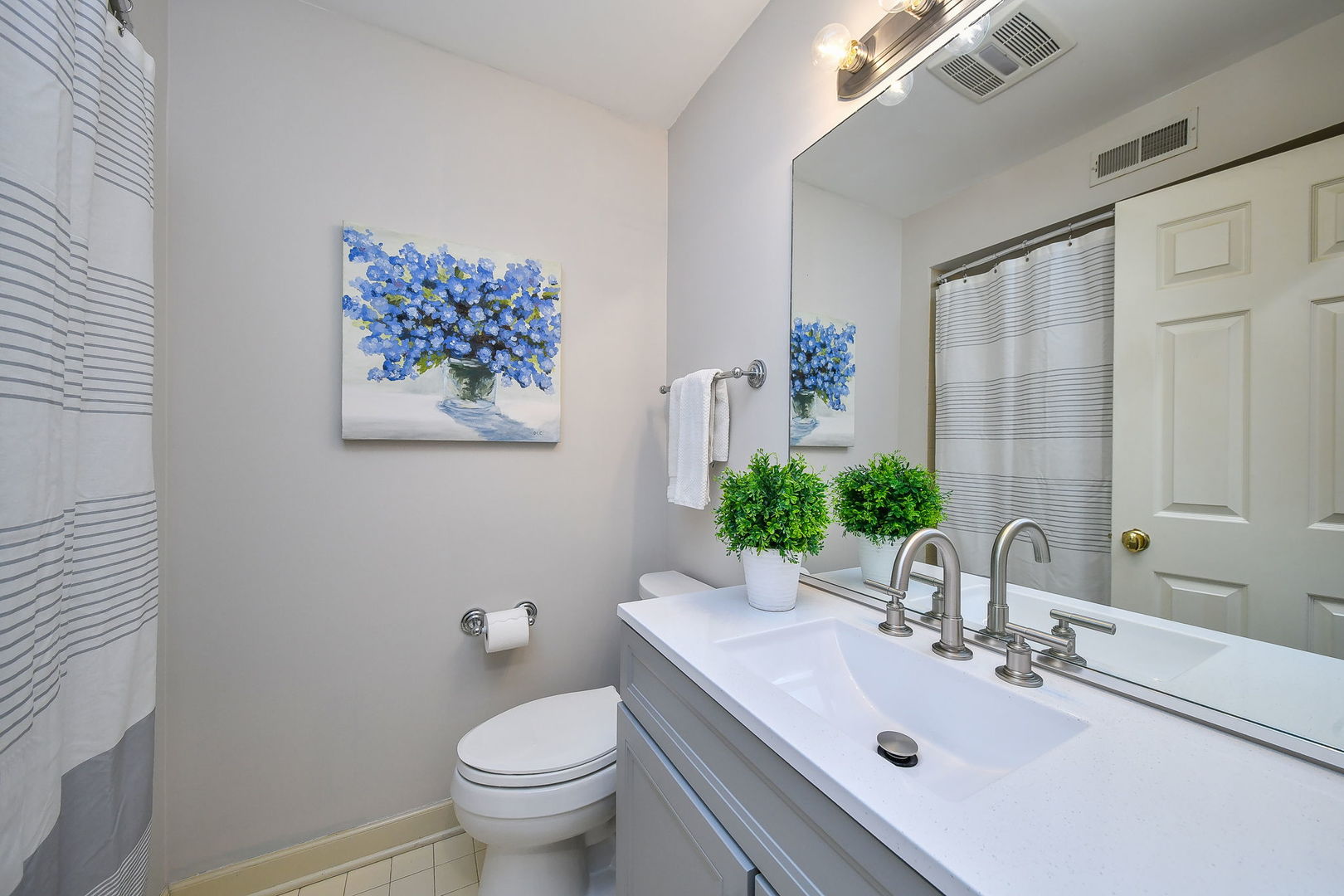 0N030 N Mill Creek Drive, Geneva, IL 60134