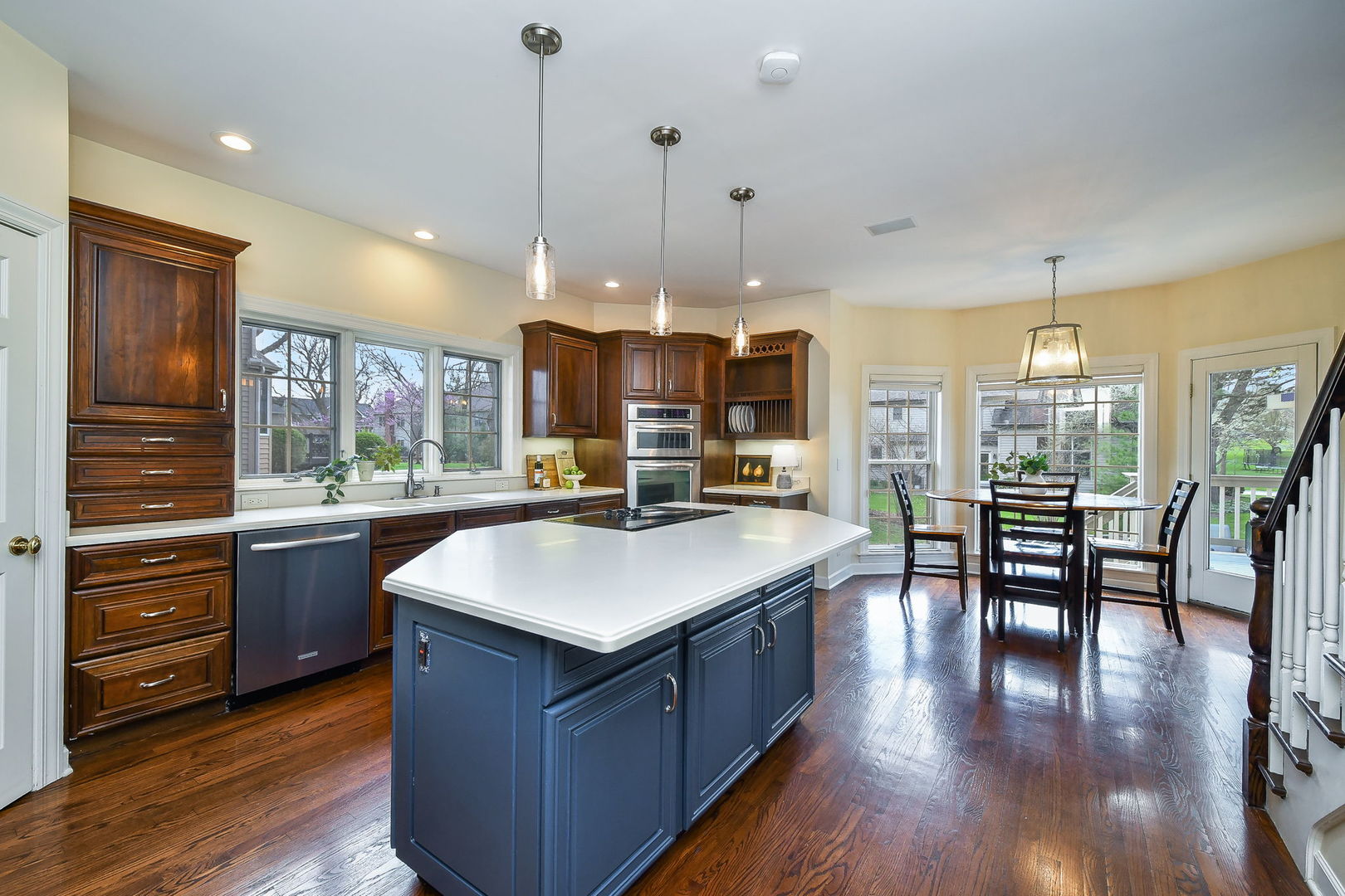 0N030 N Mill Creek Drive, Geneva, IL 60134