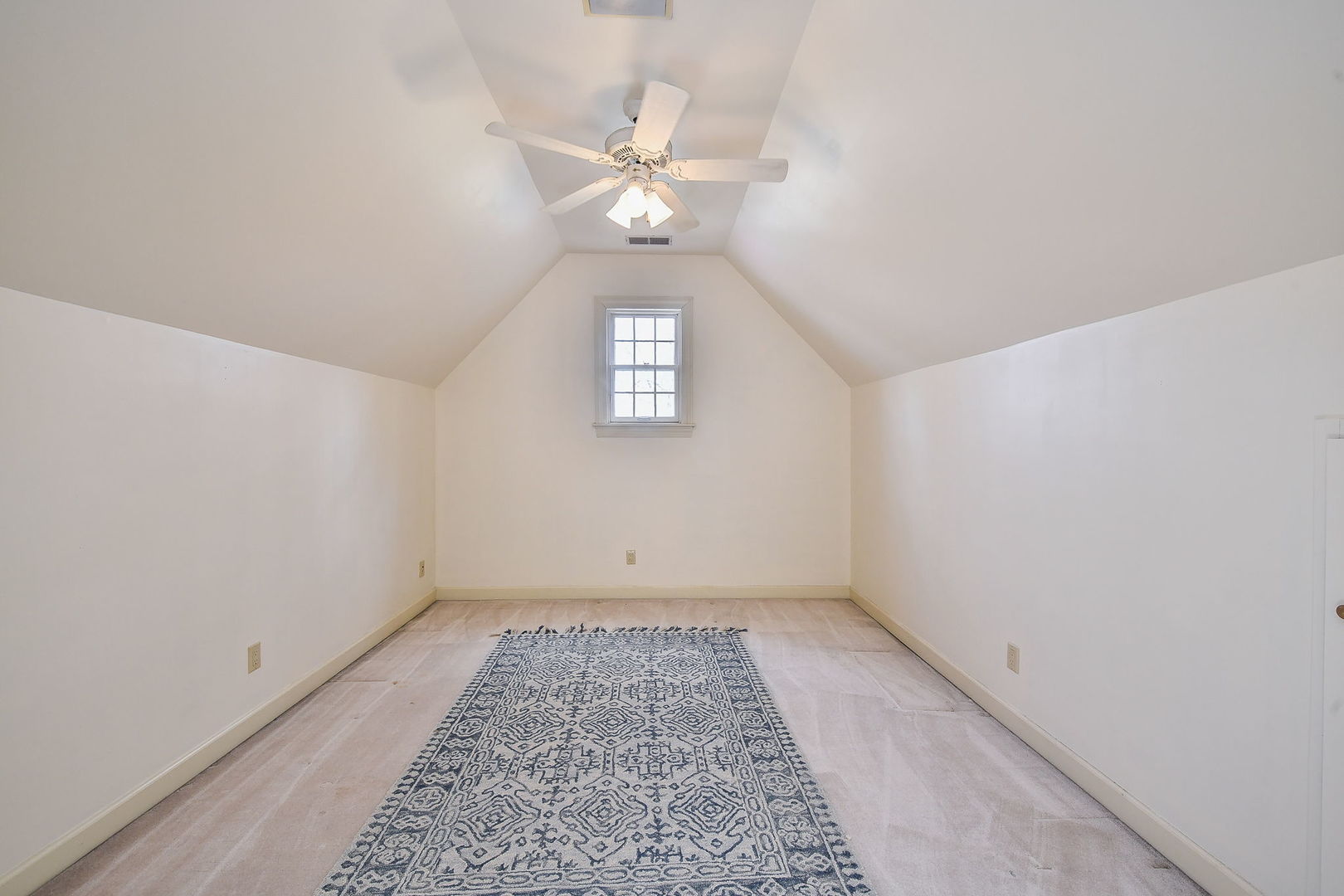 0N030 N Mill Creek Drive, Geneva, IL 60134