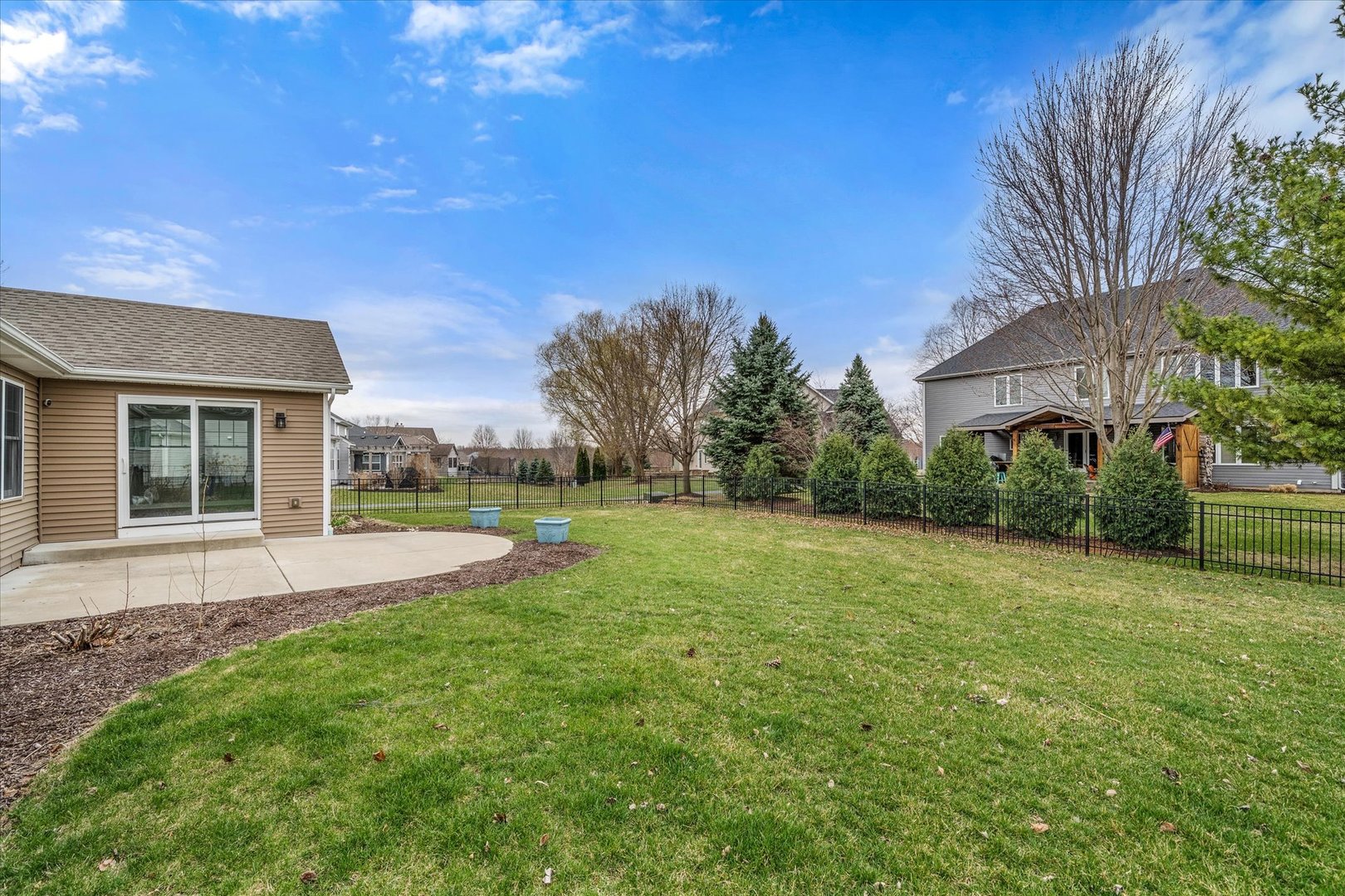 1262 Deerpath Drive, Yorkville, IL 60560