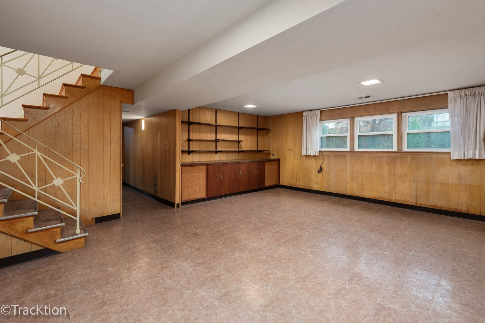 246 Vista Court, Wilmette, IL 60091