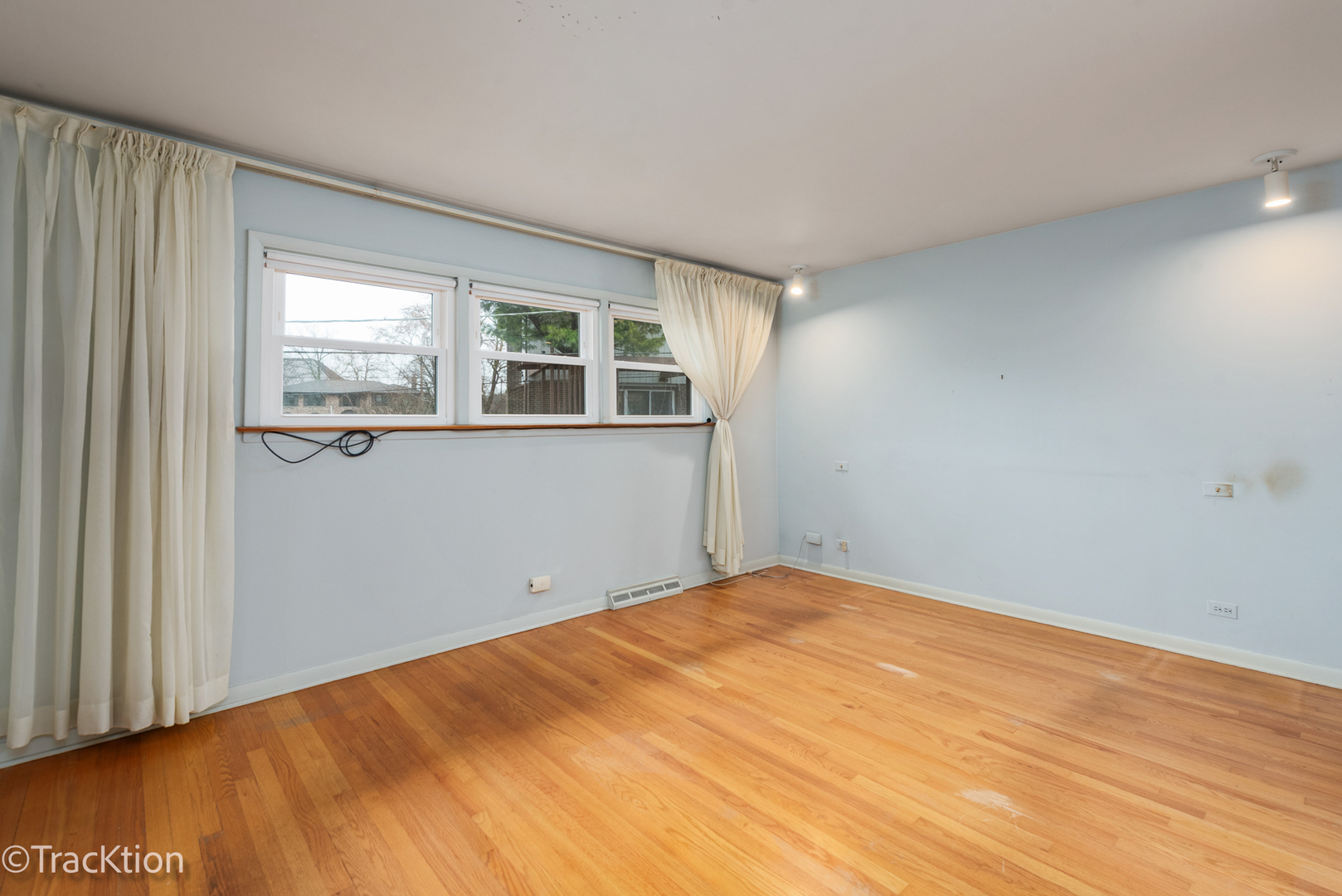 246 Vista Court, Wilmette, IL 60091