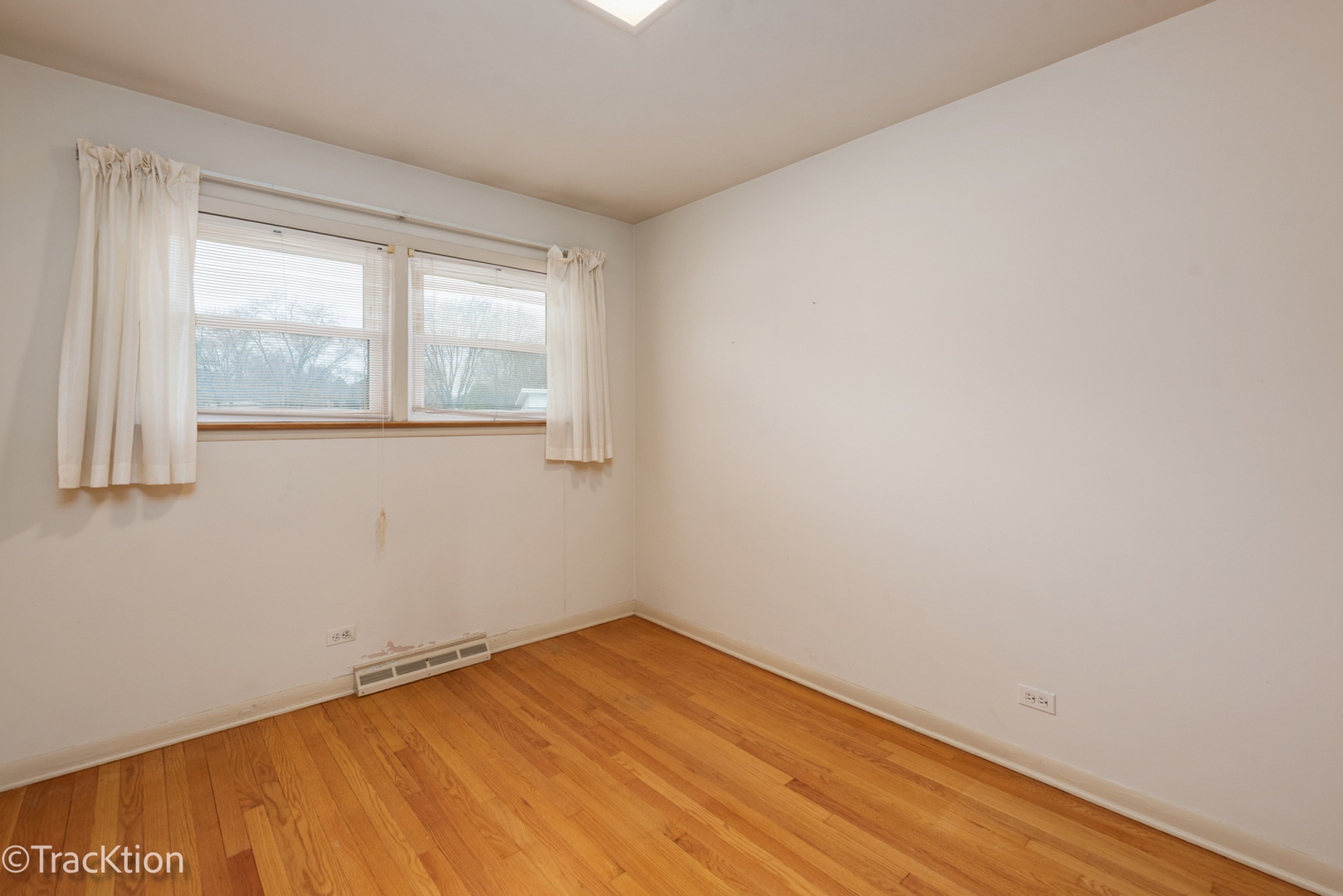 246 Vista Court, Wilmette, IL 60091