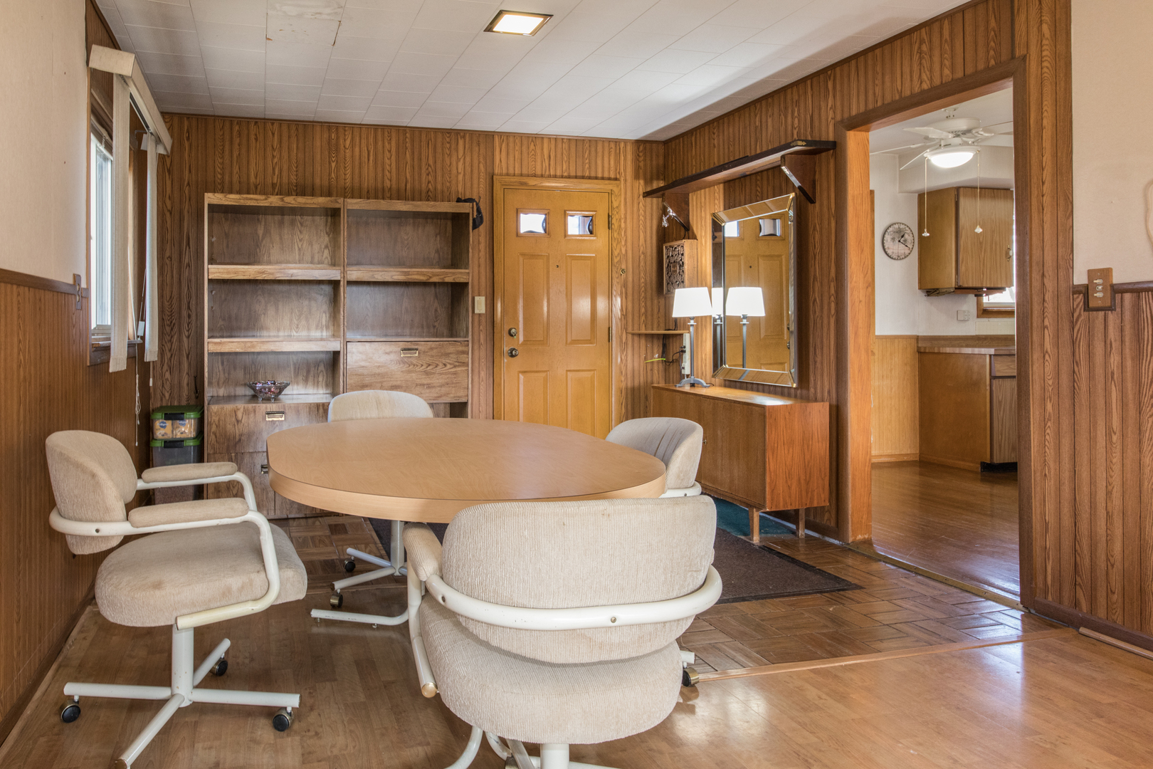 170 Westmere Road, Des Plaines, IL 60016