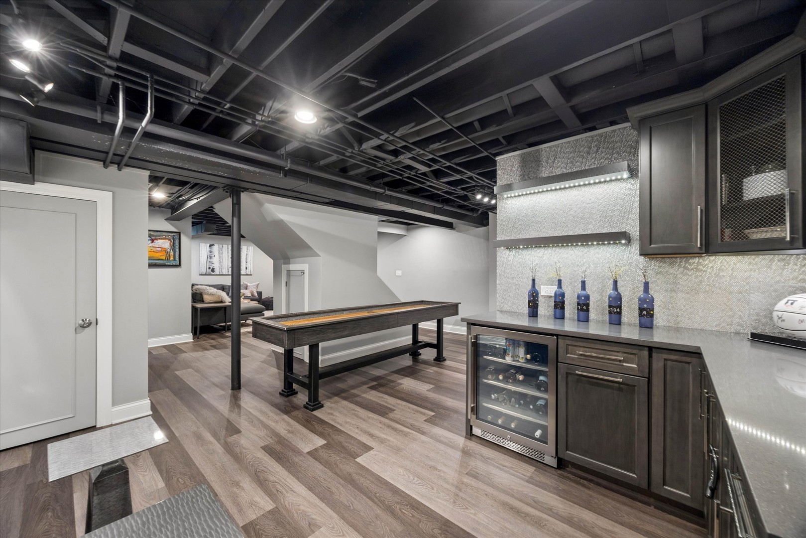 606 W Franklin Street, Wheaton, IL 60187