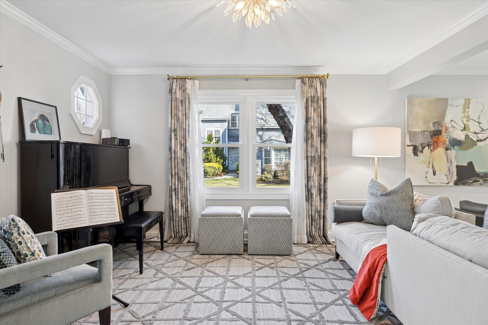 606 W Franklin Street, Wheaton, IL 60187