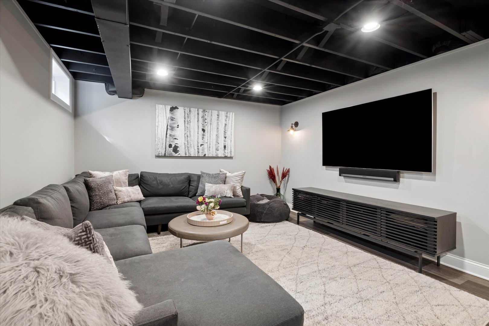 606 W Franklin Street, Wheaton, IL 60187