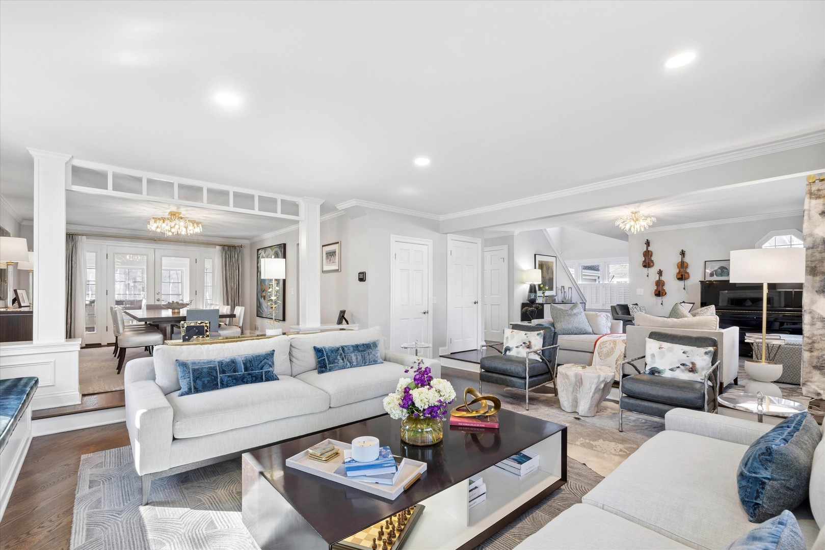 606 W Franklin Street, Wheaton, IL 60187